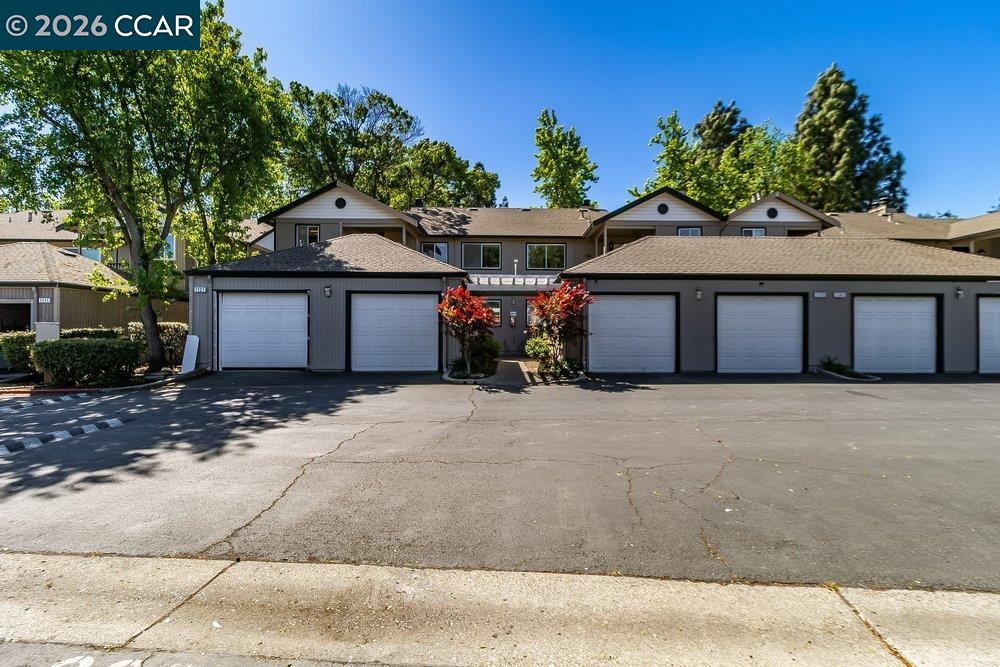 Detail Gallery Image 2 of 26 For , Bay Point,  CA 94565 - 3 Beds | 2 Baths