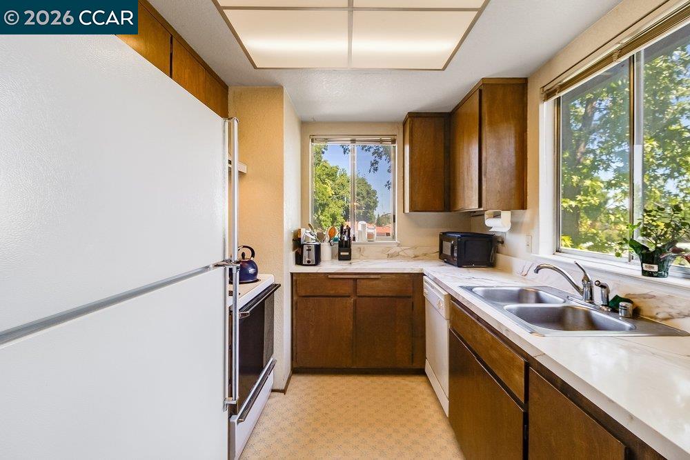 Detail Gallery Image 11 of 26 For , Bay Point,  CA 94565 - 3 Beds | 2 Baths