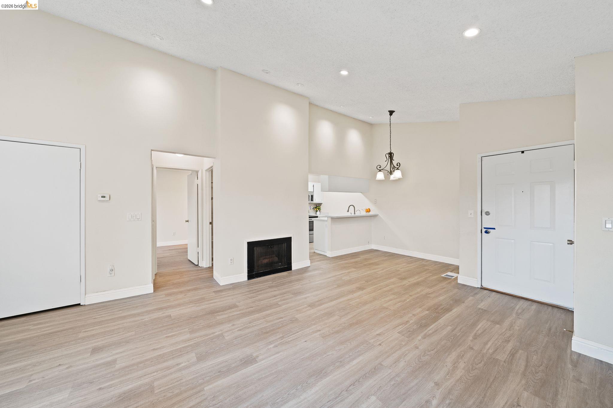 Photo #18: 41128946 Listing: Photo #18