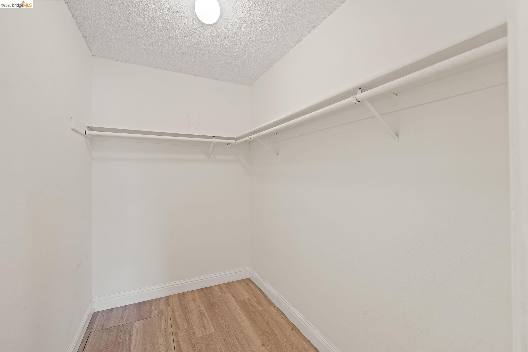 Photo #30: 41128946 Listing: Photo #30