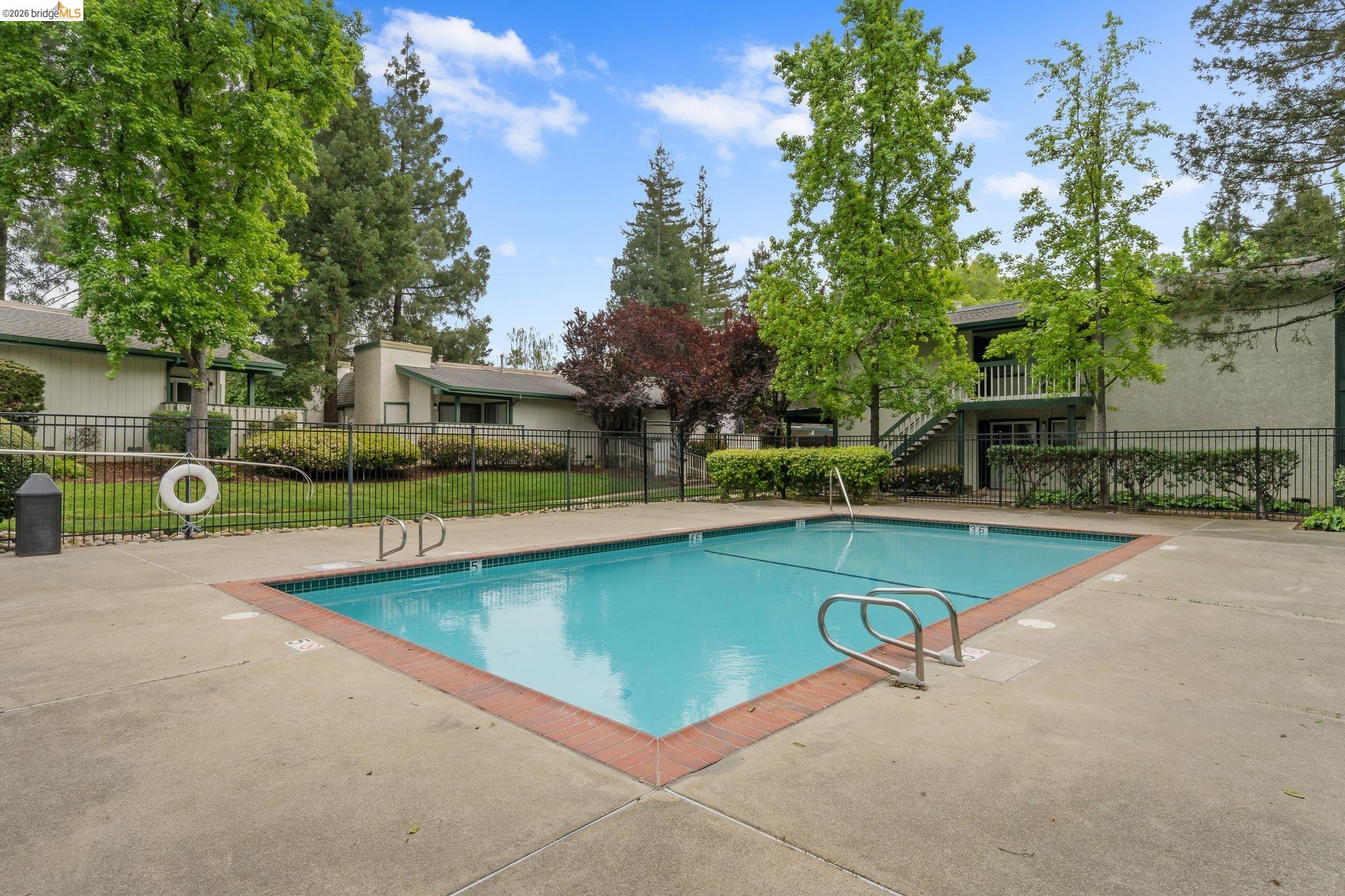 Photo #38: 41128946 Listing: Photo #38