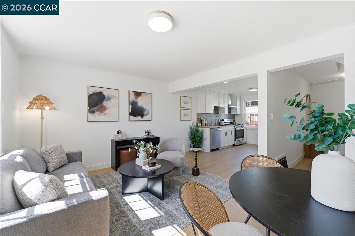 Detail Gallery Image 2 of 10 For 69 Baldwin, Vallejo,  CA 94590 - 2 Beds | 1 Baths