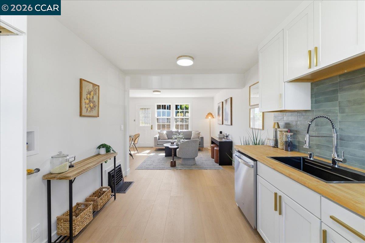 Detail Gallery Image 5 of 10 For 69 Baldwin, Vallejo,  CA 94590 - 2 Beds | 1 Baths