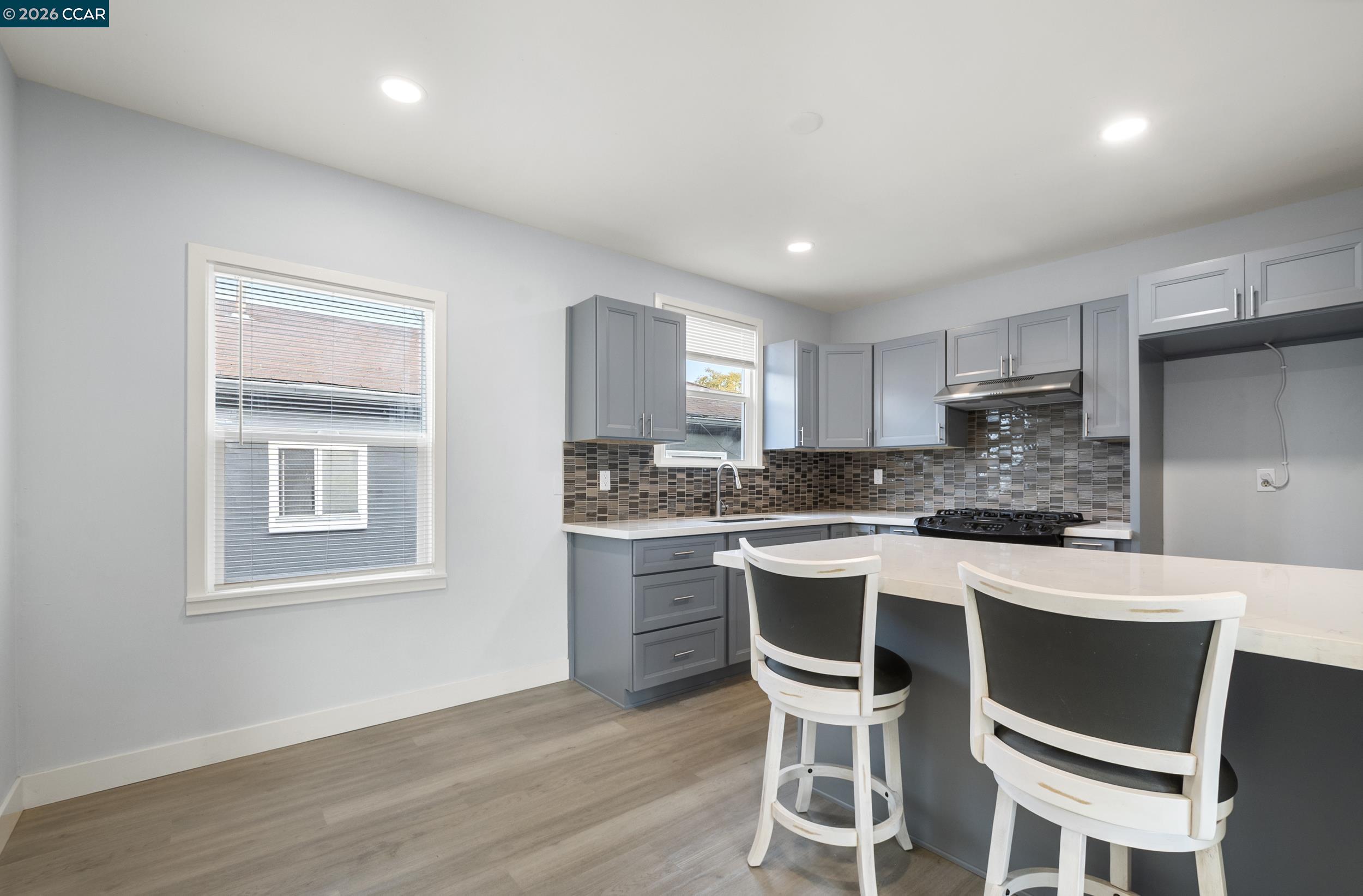 Detail Gallery Image 13 of 45 For 9028 a St, Oakland,  CA 94603 - 4 Beds | 3 Baths