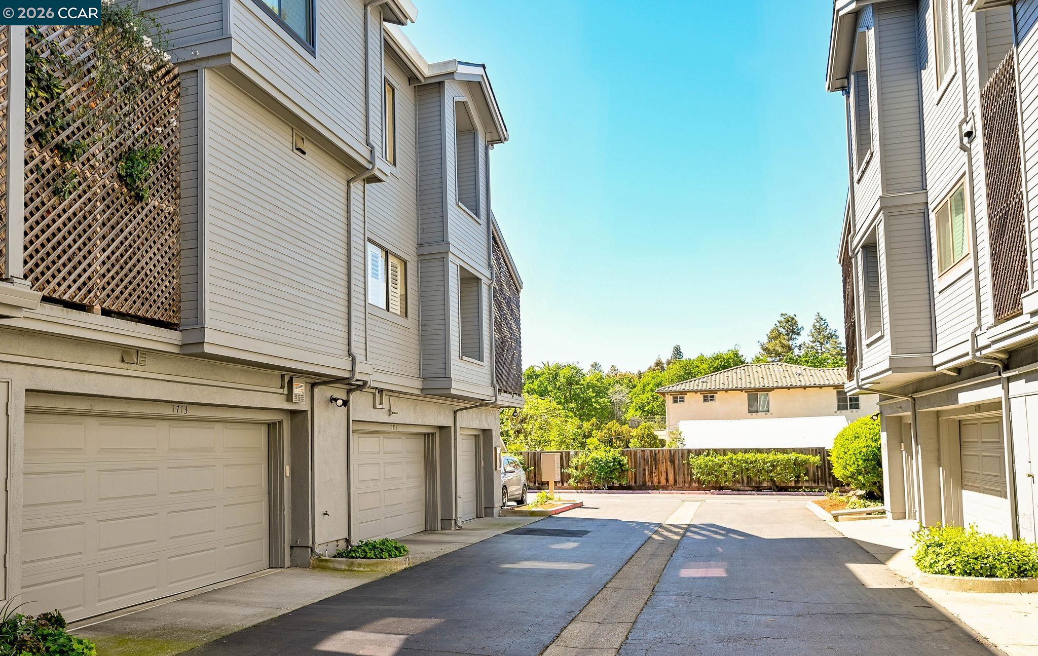 Photo #33: 41128952 Listing: Photo #33