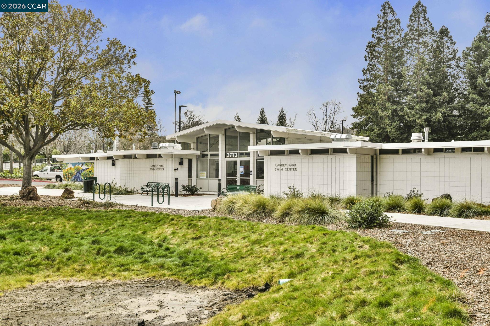 Photo #42: 41128952 Listing: Photo #42