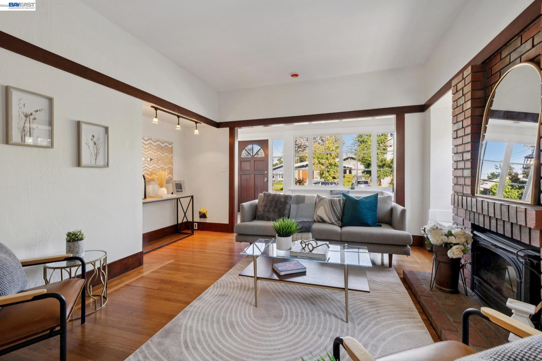 Detail Gallery Image 11 of 57 For 3246 Garfield Ave, Alameda,  CA 94501 - 3 Beds | 2 Baths