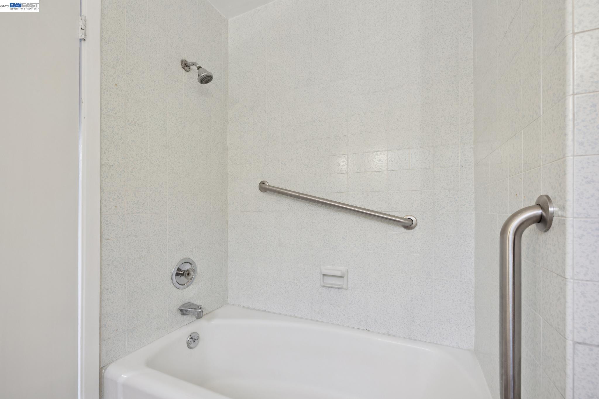 Detail Gallery Image 31 of 57 For 3246 Garfield Ave, Alameda,  CA 94501 - 3 Beds | 2 Baths