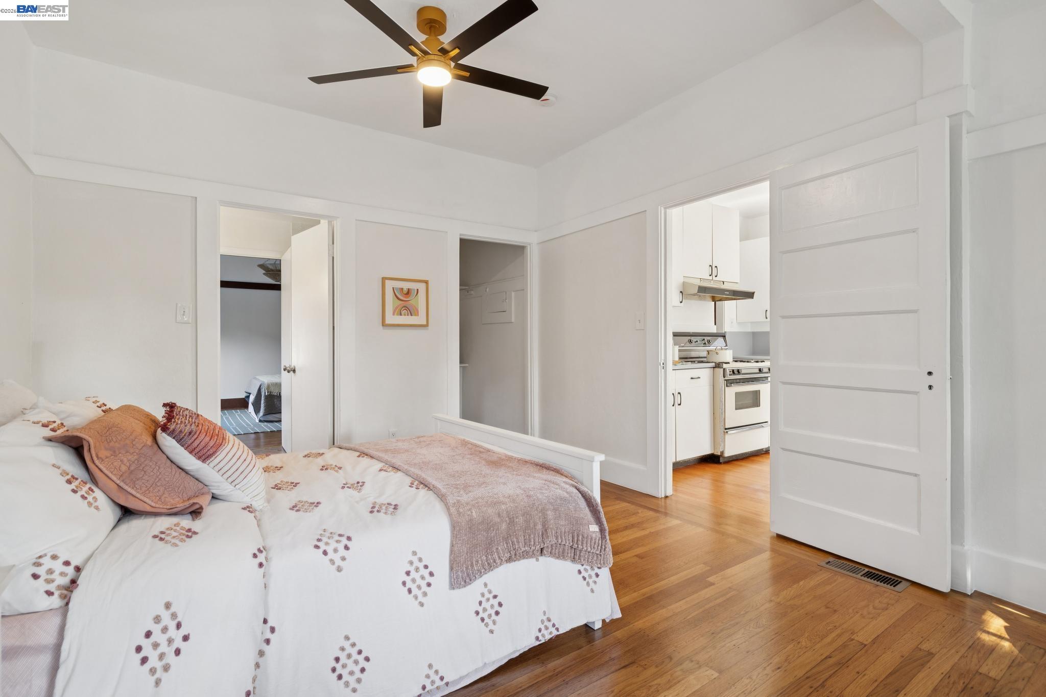 Detail Gallery Image 37 of 57 For 3246 Garfield Ave, Alameda,  CA 94501 - 3 Beds | 2 Baths