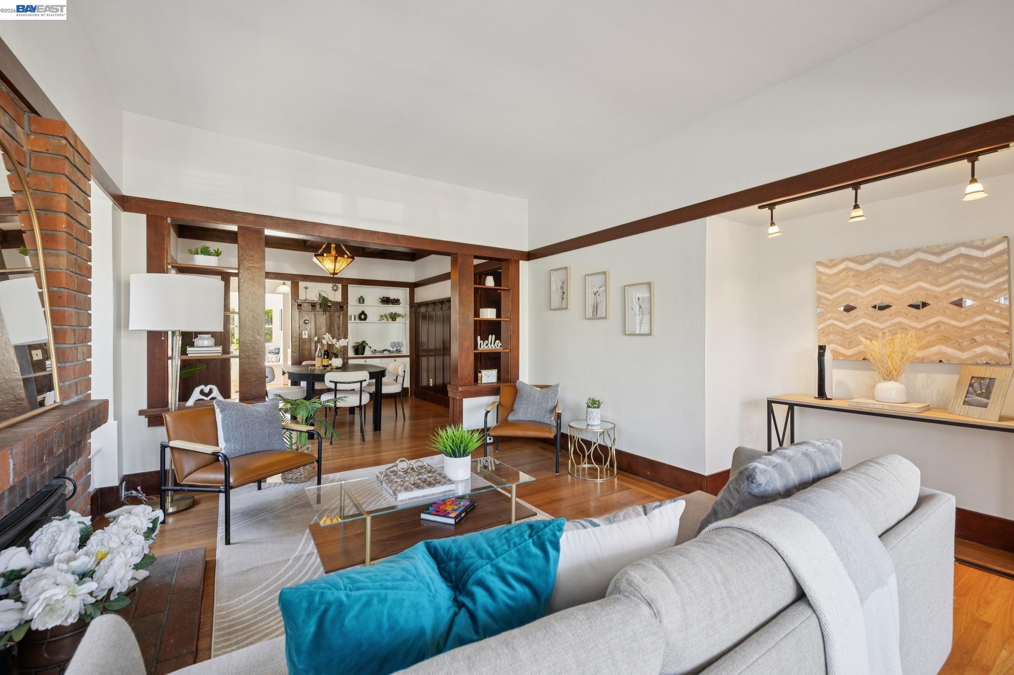 Detail Gallery Image 5 of 57 For 3246 Garfield Ave, Alameda,  CA 94501 - 3 Beds | 2 Baths