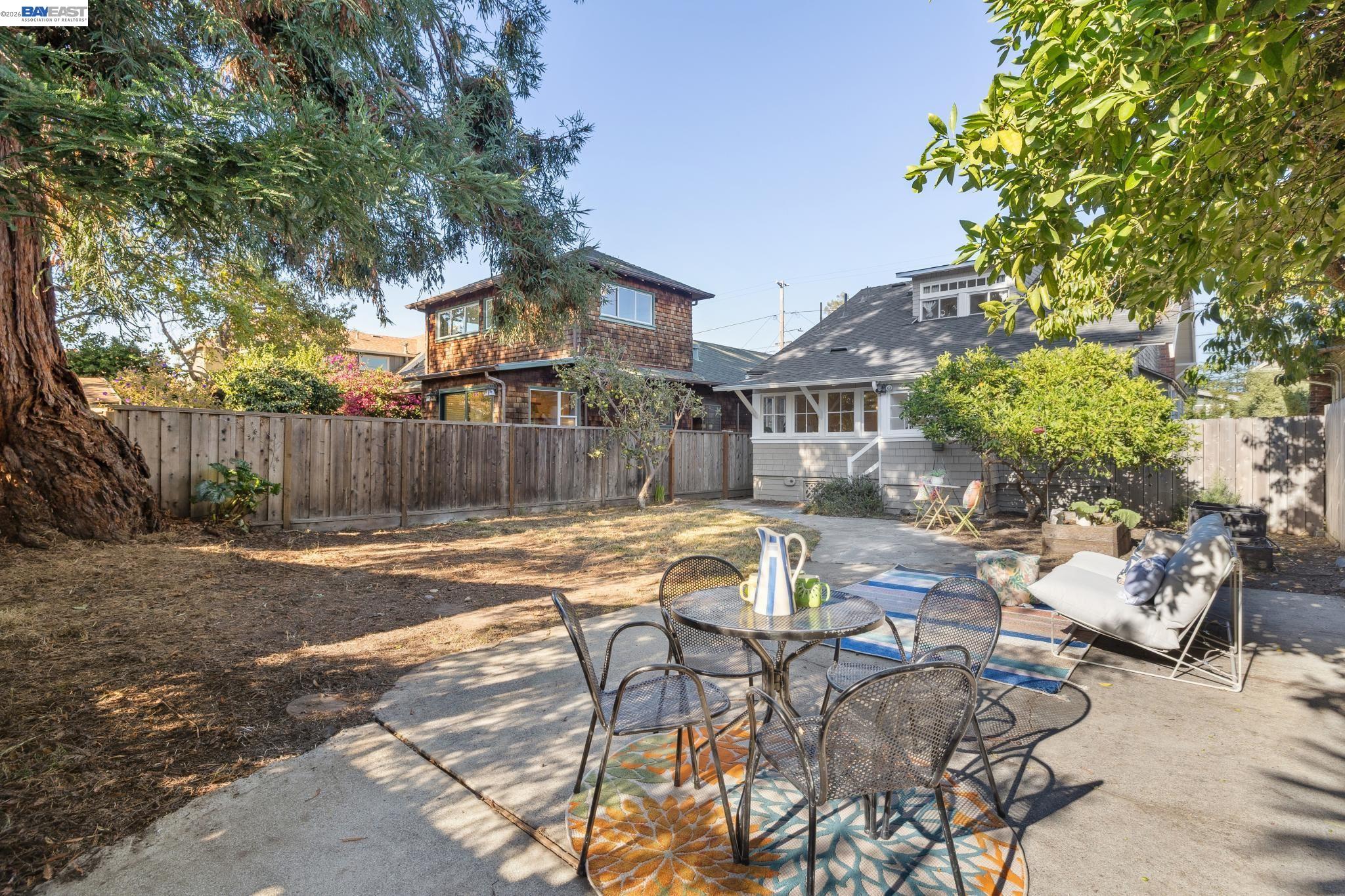 Detail Gallery Image 52 of 57 For 3246 Garfield Ave, Alameda,  CA 94501 - 3 Beds | 2 Baths