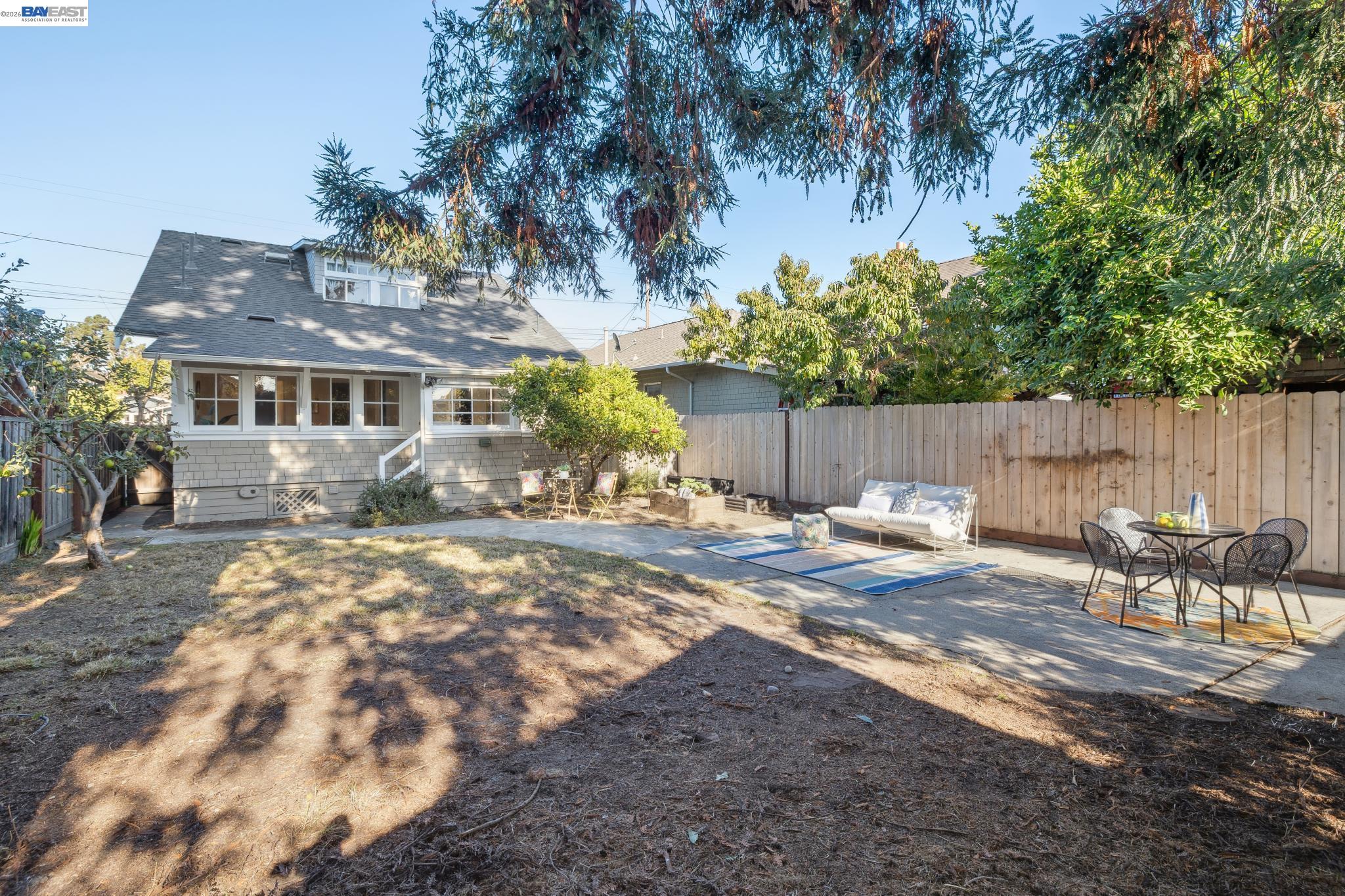 Detail Gallery Image 54 of 57 For 3246 Garfield Ave, Alameda,  CA 94501 - 3 Beds | 2 Baths