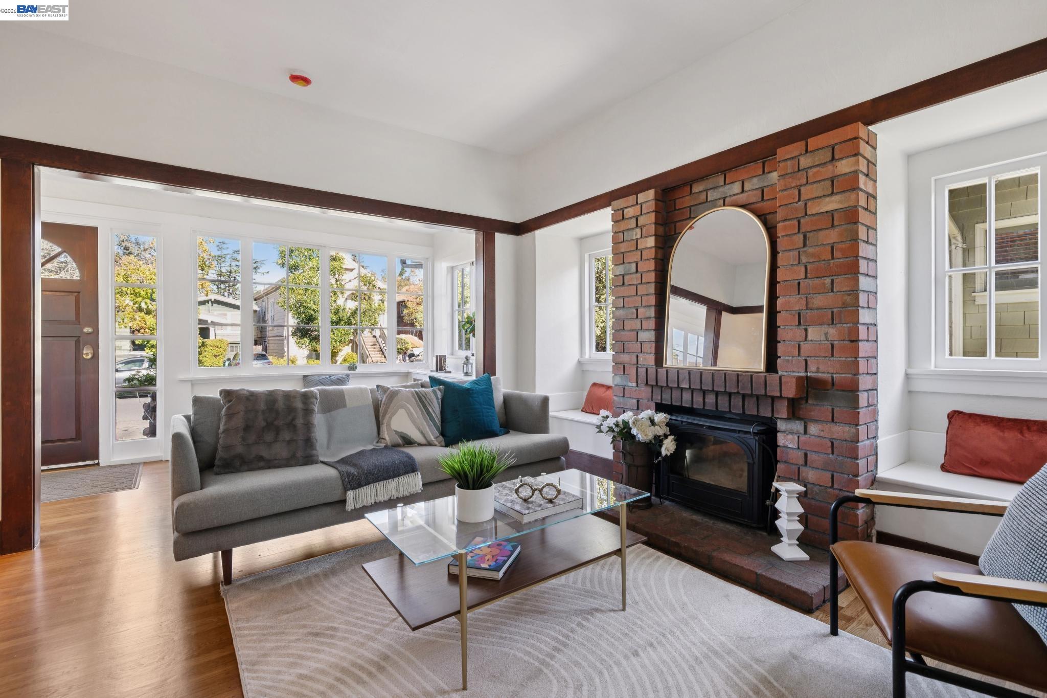 Detail Gallery Image 9 of 57 For 3246 Garfield Ave, Alameda,  CA 94501 - 3 Beds | 2 Baths