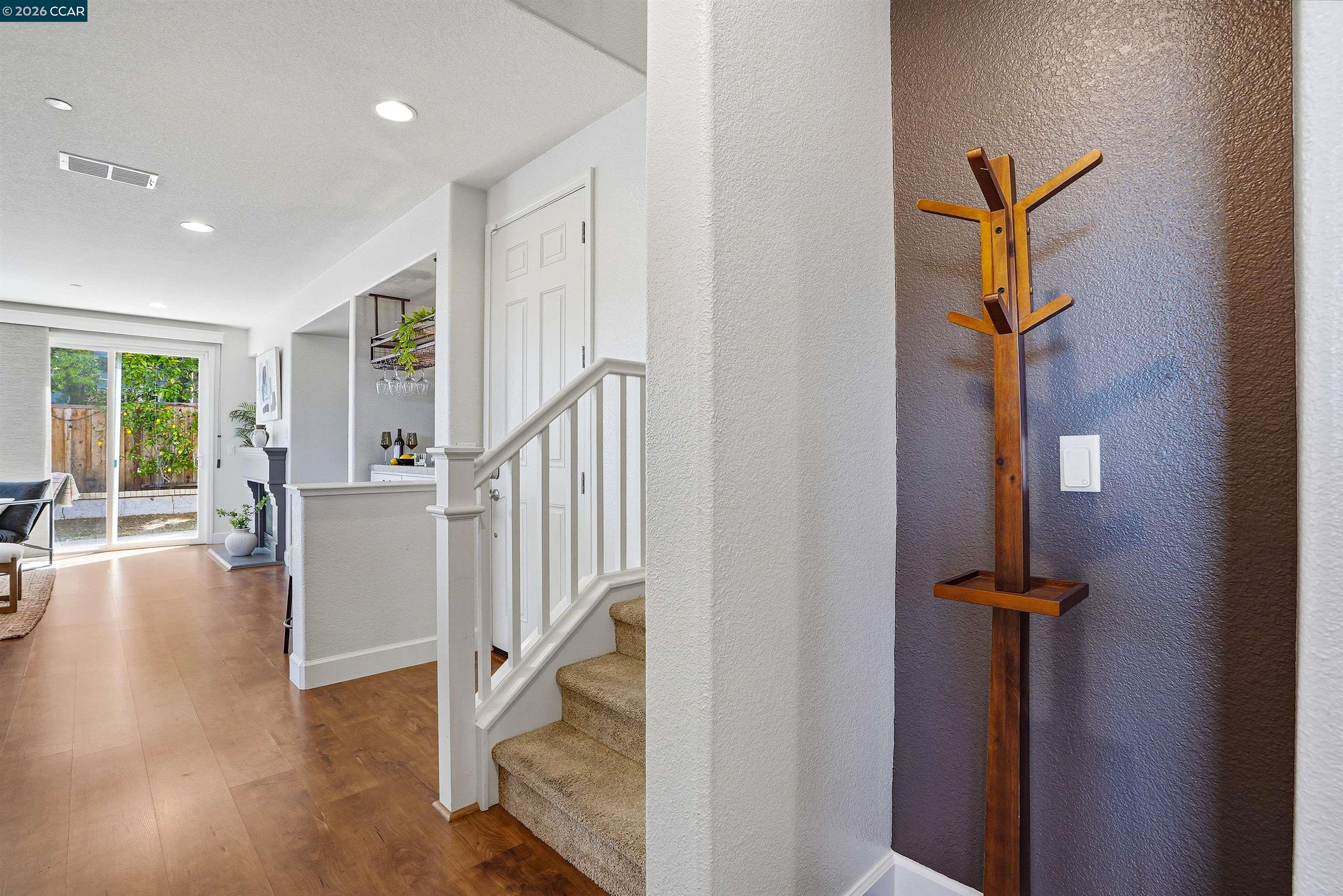 Detail Gallery Image 20 of 54 For 527 Falling Star Dr, Martinez,  CA 94553 - 4 Beds | 2/1 Baths