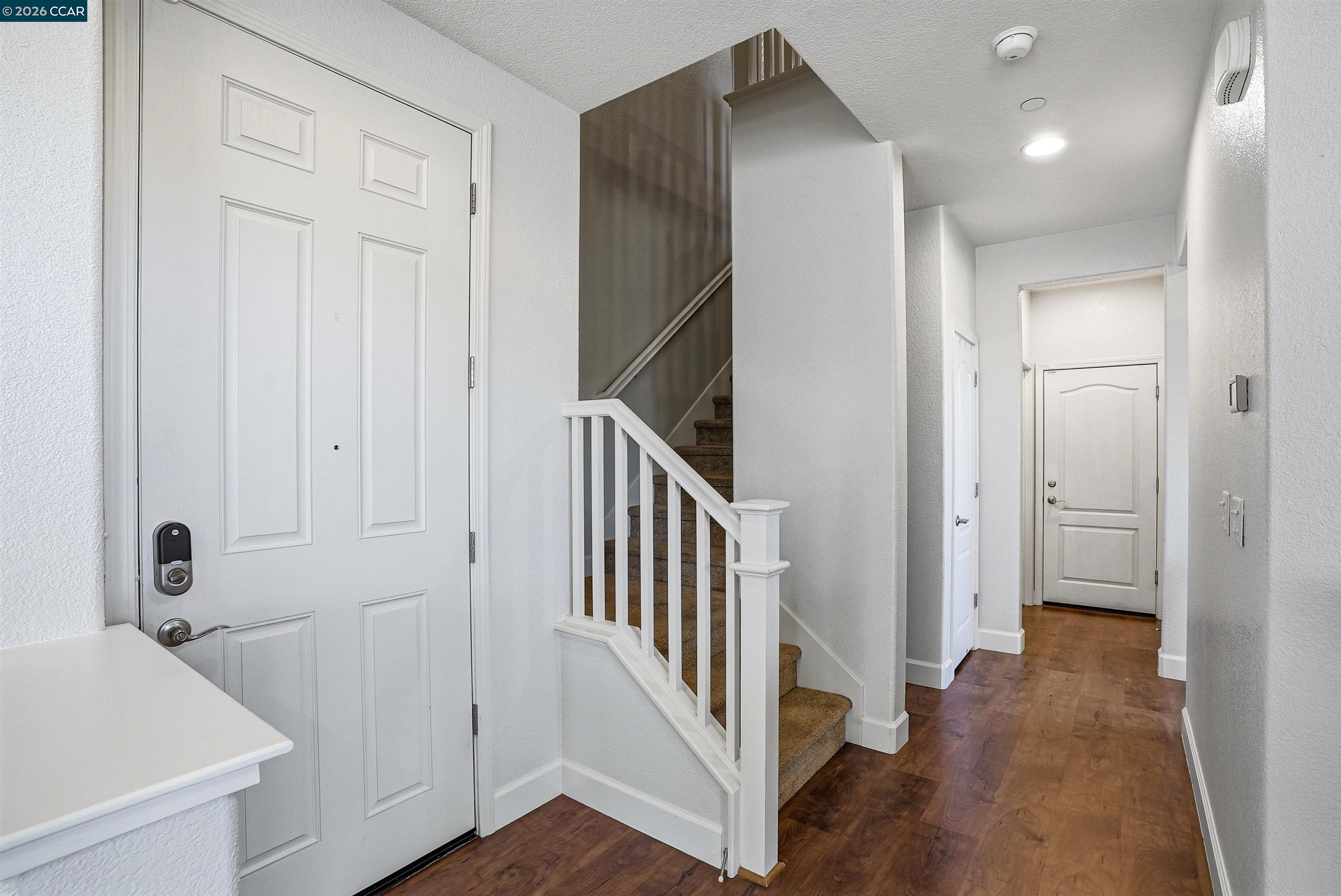 Detail Gallery Image 21 of 54 For 527 Falling Star Dr, Martinez,  CA 94553 - 4 Beds | 2/1 Baths