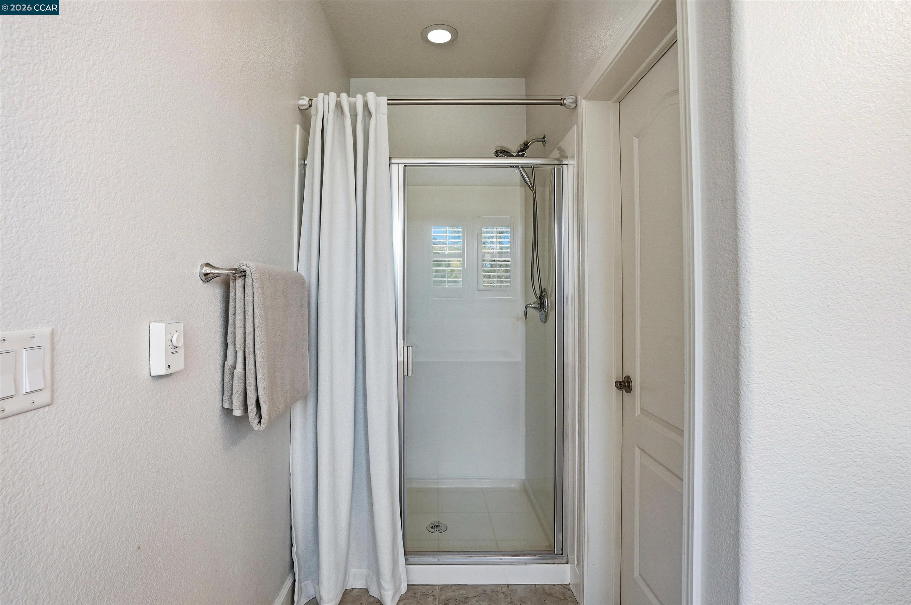 Detail Gallery Image 30 of 54 For 527 Falling Star Dr, Martinez,  CA 94553 - 4 Beds | 2/1 Baths