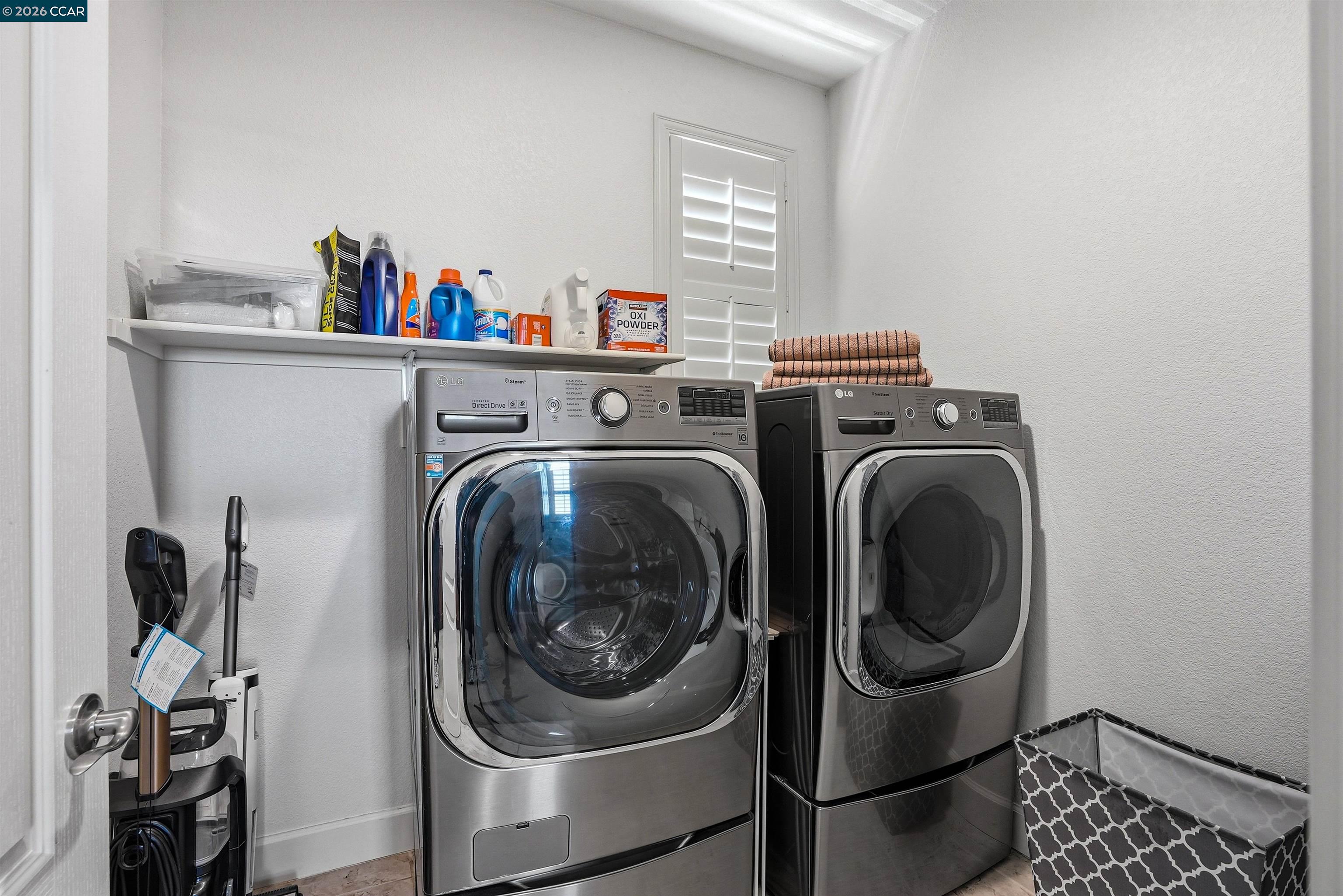 Detail Gallery Image 32 of 54 For 527 Falling Star Dr, Martinez,  CA 94553 - 4 Beds | 2/1 Baths