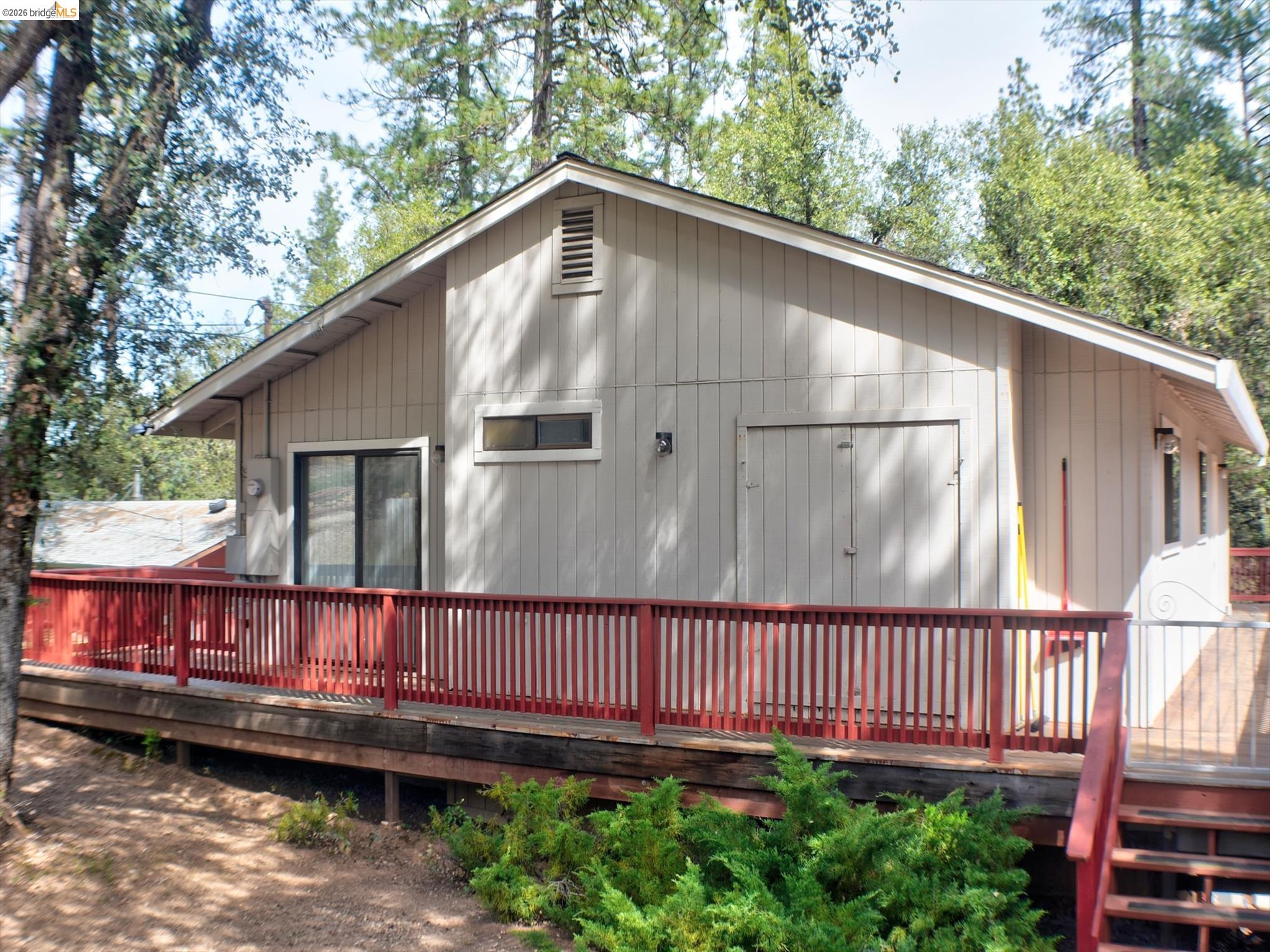 Detail Gallery Image 2 of 58 For 12293 Tower Peak Ct, Groveland,  CA 95321 - 3 Beds | 3 Baths