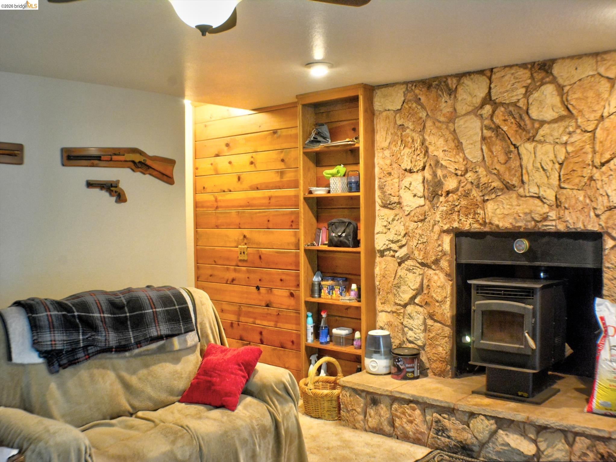 Detail Gallery Image 38 of 60 For 12293 Tower Peak Ct, Groveland,  CA 95321 - 3 Beds | 3 Baths