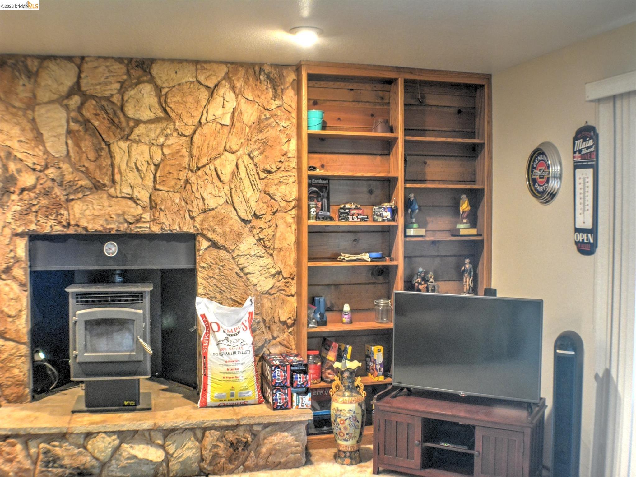 Detail Gallery Image 40 of 60 For 12293 Tower Peak Ct, Groveland,  CA 95321 - 3 Beds | 3 Baths