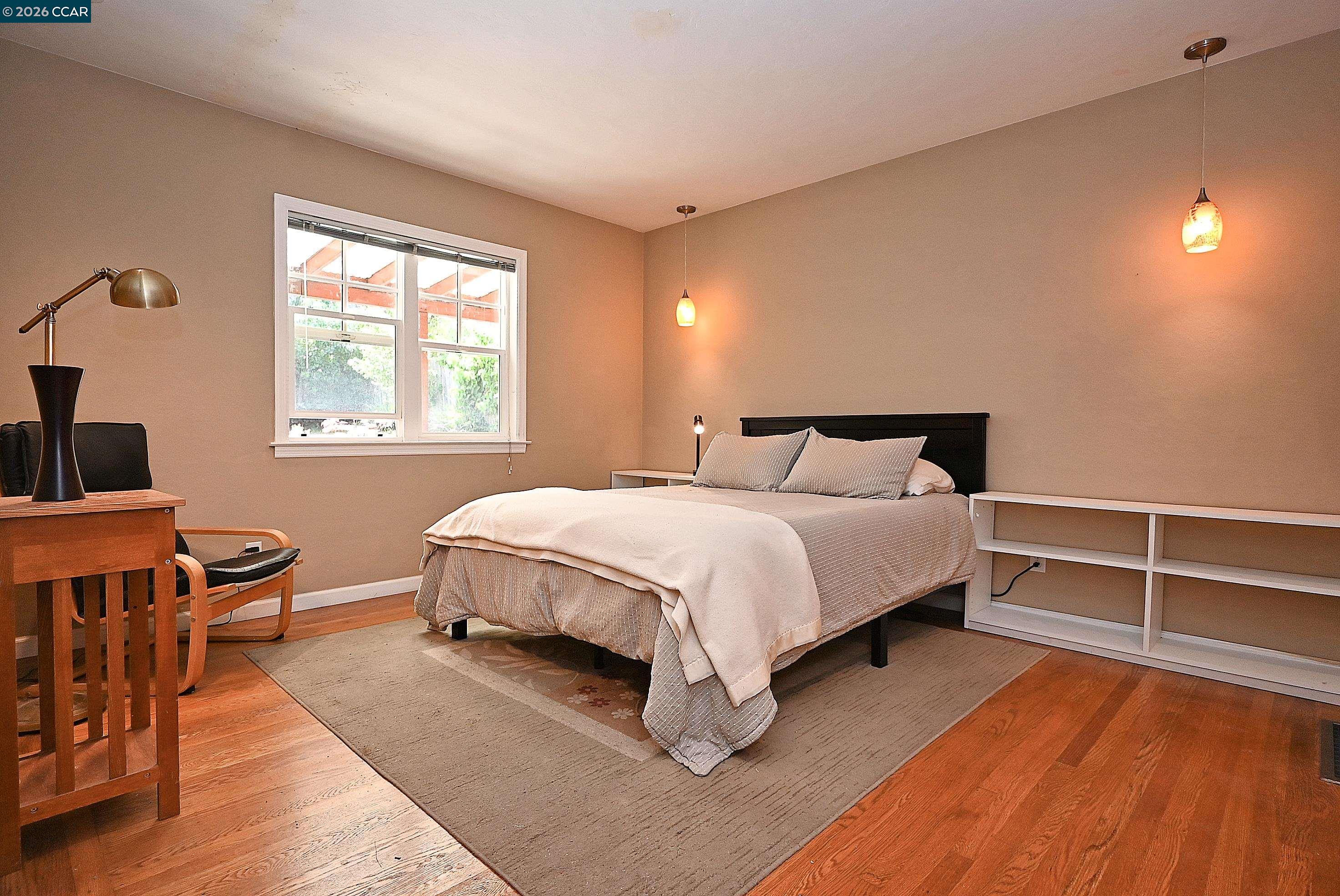 Detail Gallery Image 17 of 36 For 925 North Rd, Belmont,  CA 94002 - 2 Beds | 1 Baths