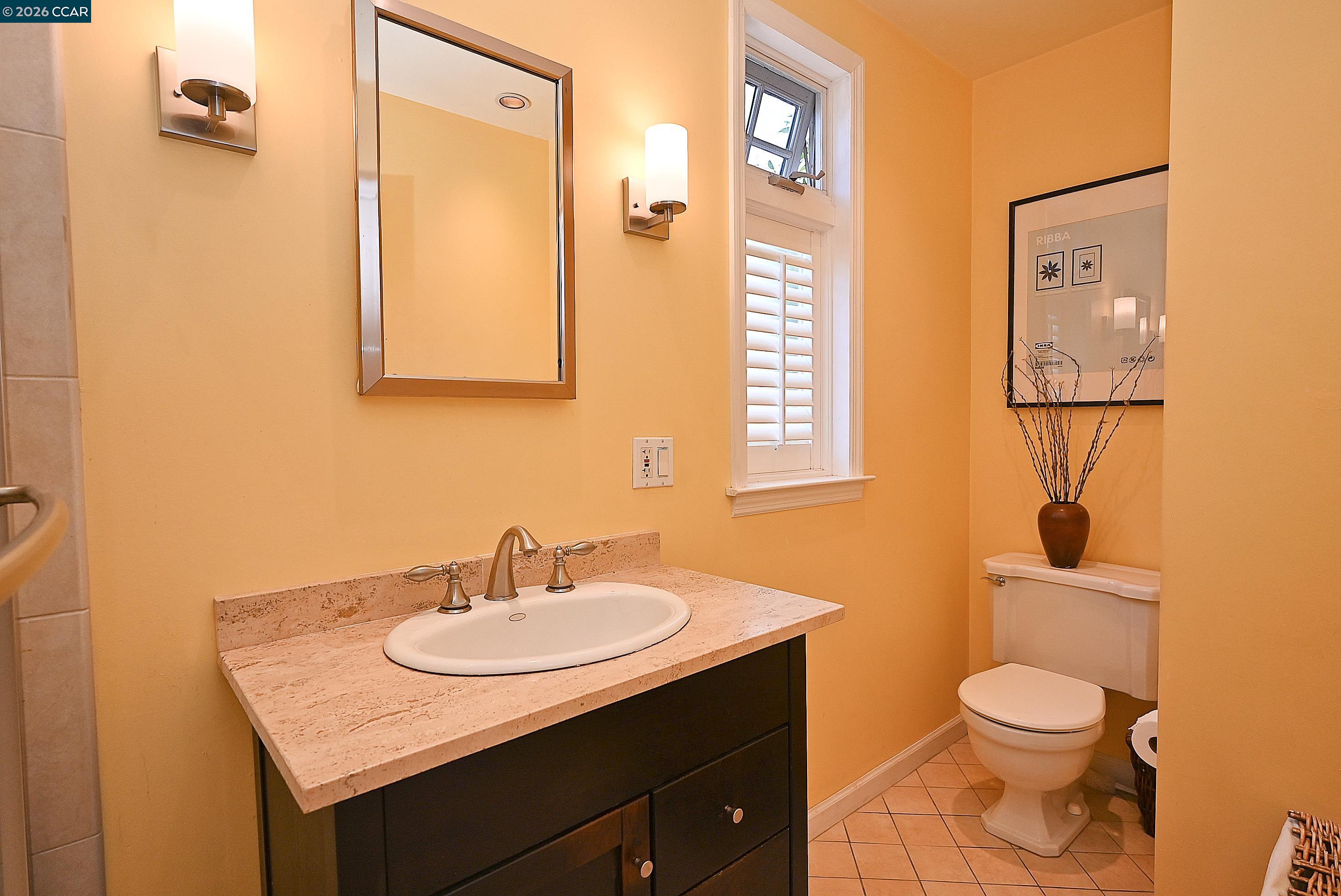 Detail Gallery Image 20 of 36 For 925 North Rd, Belmont,  CA 94002 - 2 Beds | 1 Baths