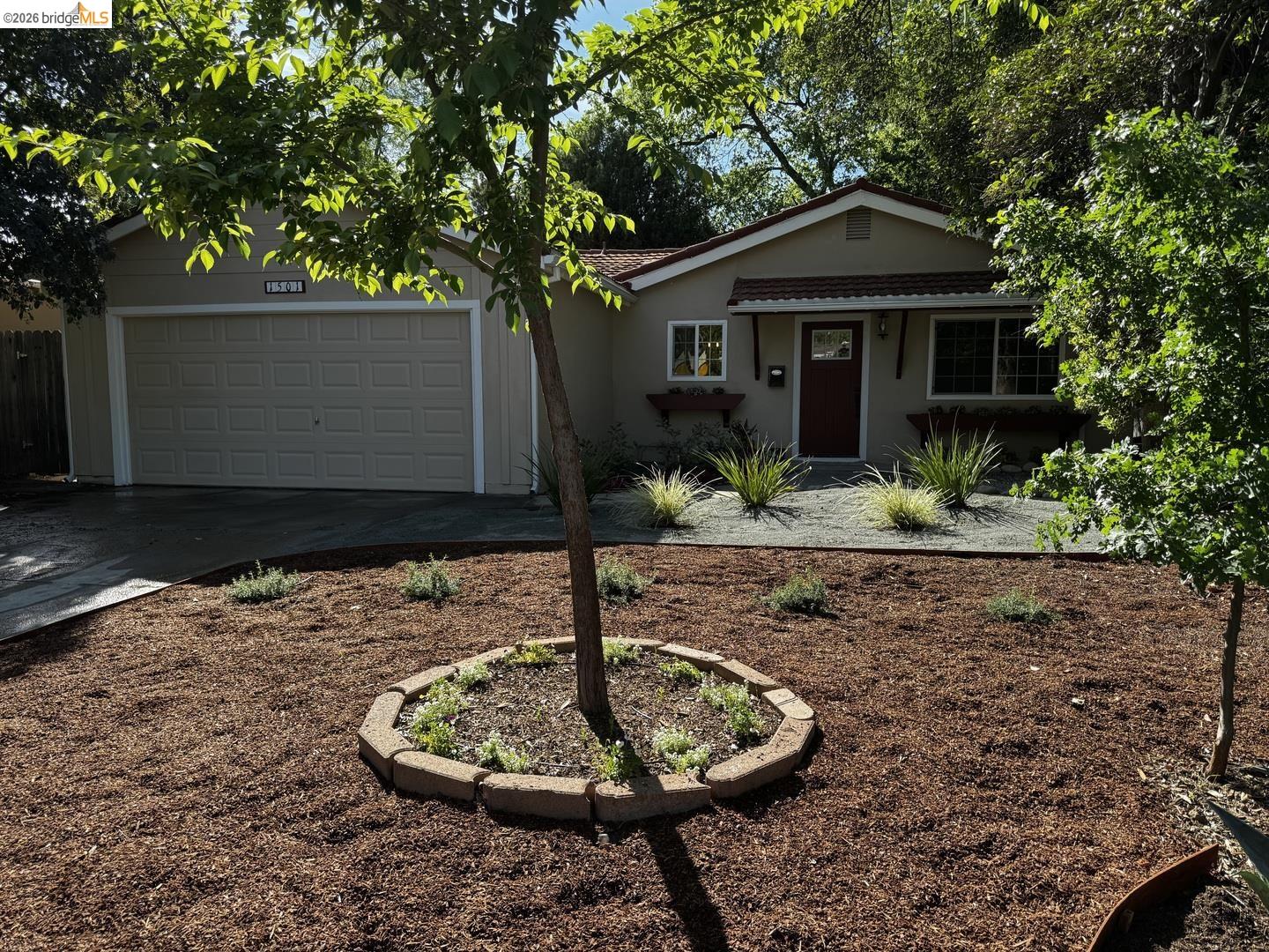 Front Image Thumbnail for EB41128961