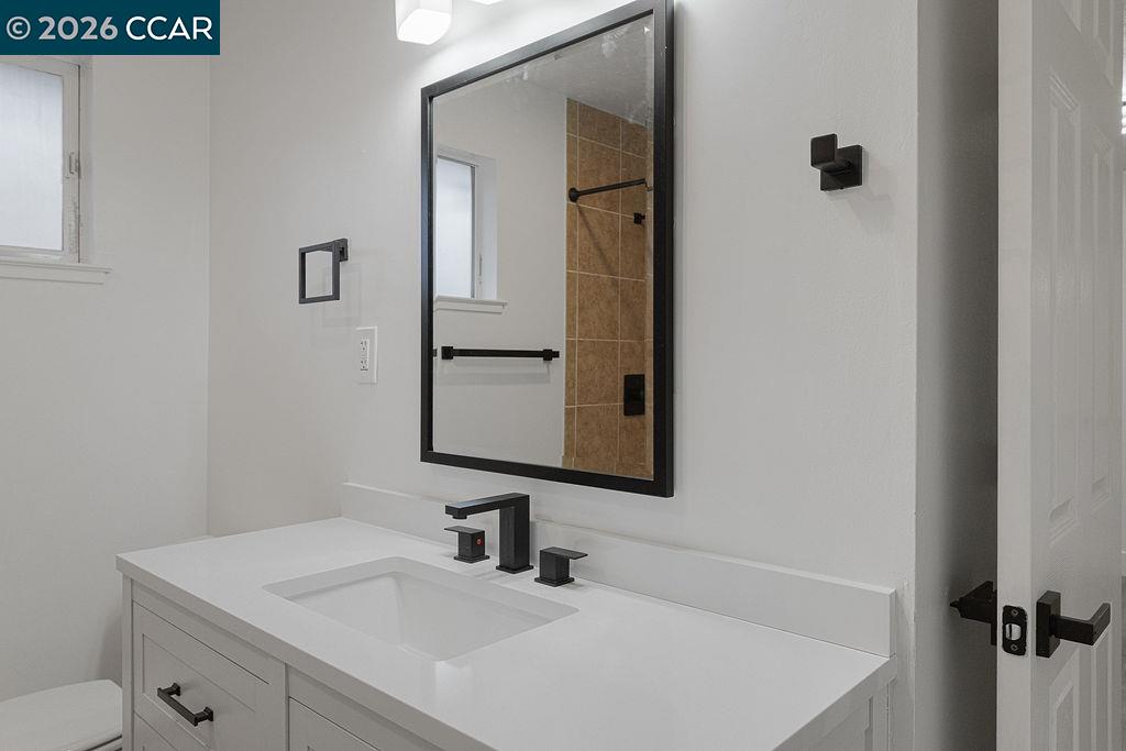 Detail Gallery Image 25 of 48 For 231 Star St, Oakley,  CA 94561 - 3 Beds | 2 Baths