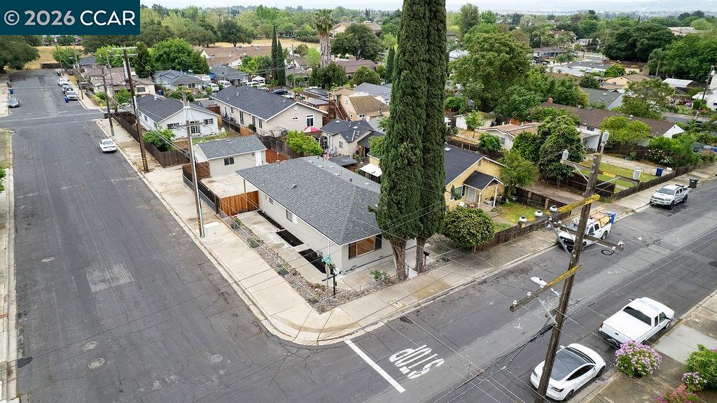 Detail Gallery Image 4 of 48 For 231 Star St, Oakley,  CA 94561 - 3 Beds | 2 Baths