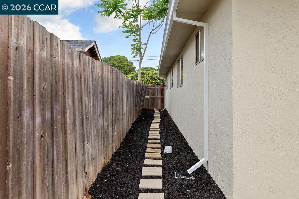 Detail Gallery Image 37 of 48 For 231 Star St, Oakley,  CA 94561 - 3 Beds | 2 Baths