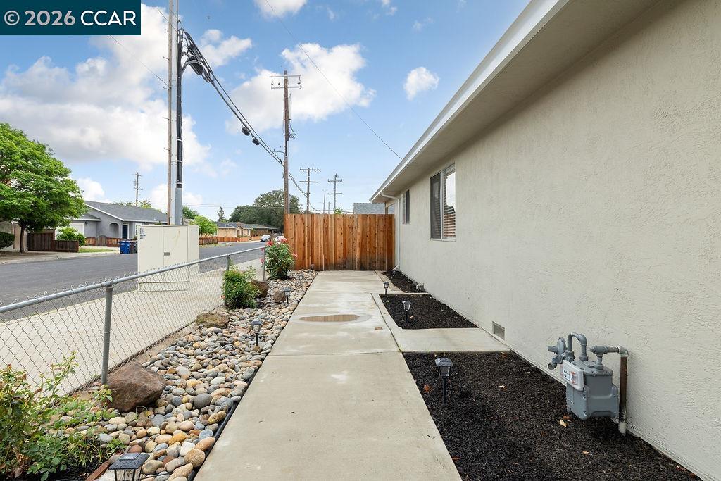 Detail Gallery Image 41 of 48 For 231 Star St, Oakley,  CA 94561 - 3 Beds | 2 Baths