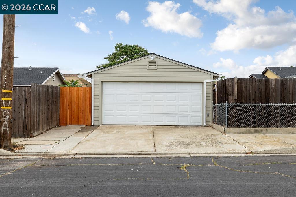 Detail Gallery Image 42 of 48 For 231 Star St, Oakley,  CA 94561 - 3 Beds | 2 Baths