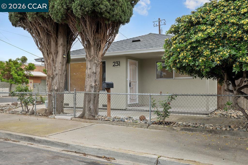 Detail Gallery Image 43 of 48 For 231 Star St, Oakley,  CA 94561 - 3 Beds | 2 Baths