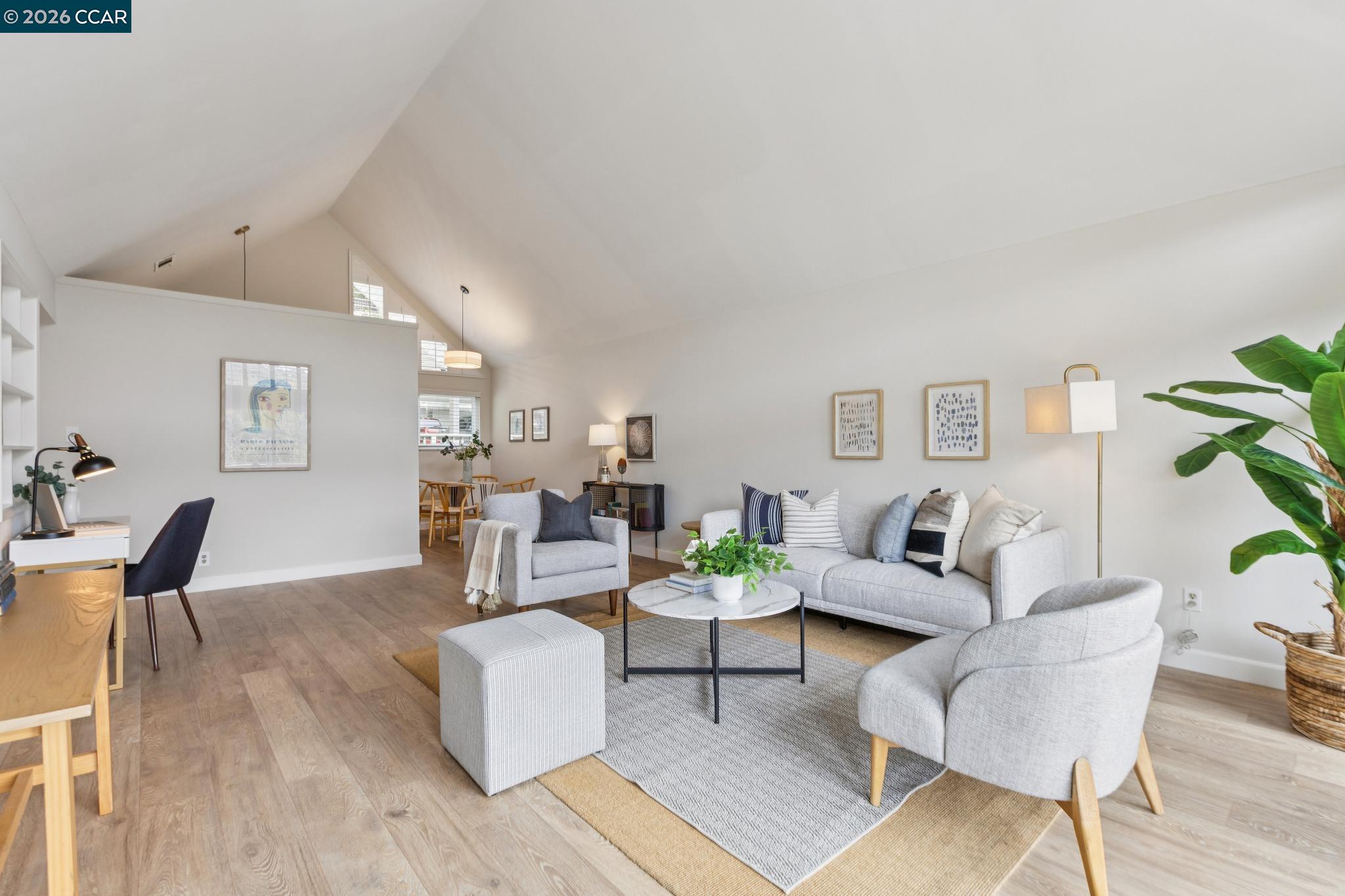 Photo #8: 41128967 Listing: Photo #8