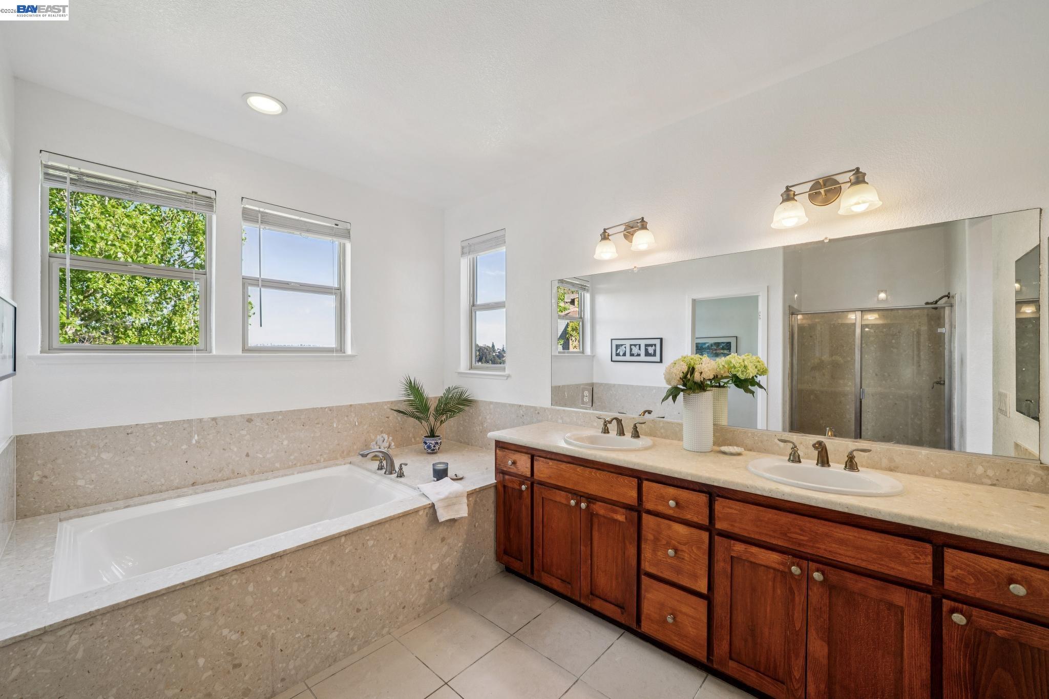 Detail Gallery Image 20 of 42 For 6403 Blue Rock Ct, Oakland,  CA 94605 - 3 Beds | 2/1 Baths