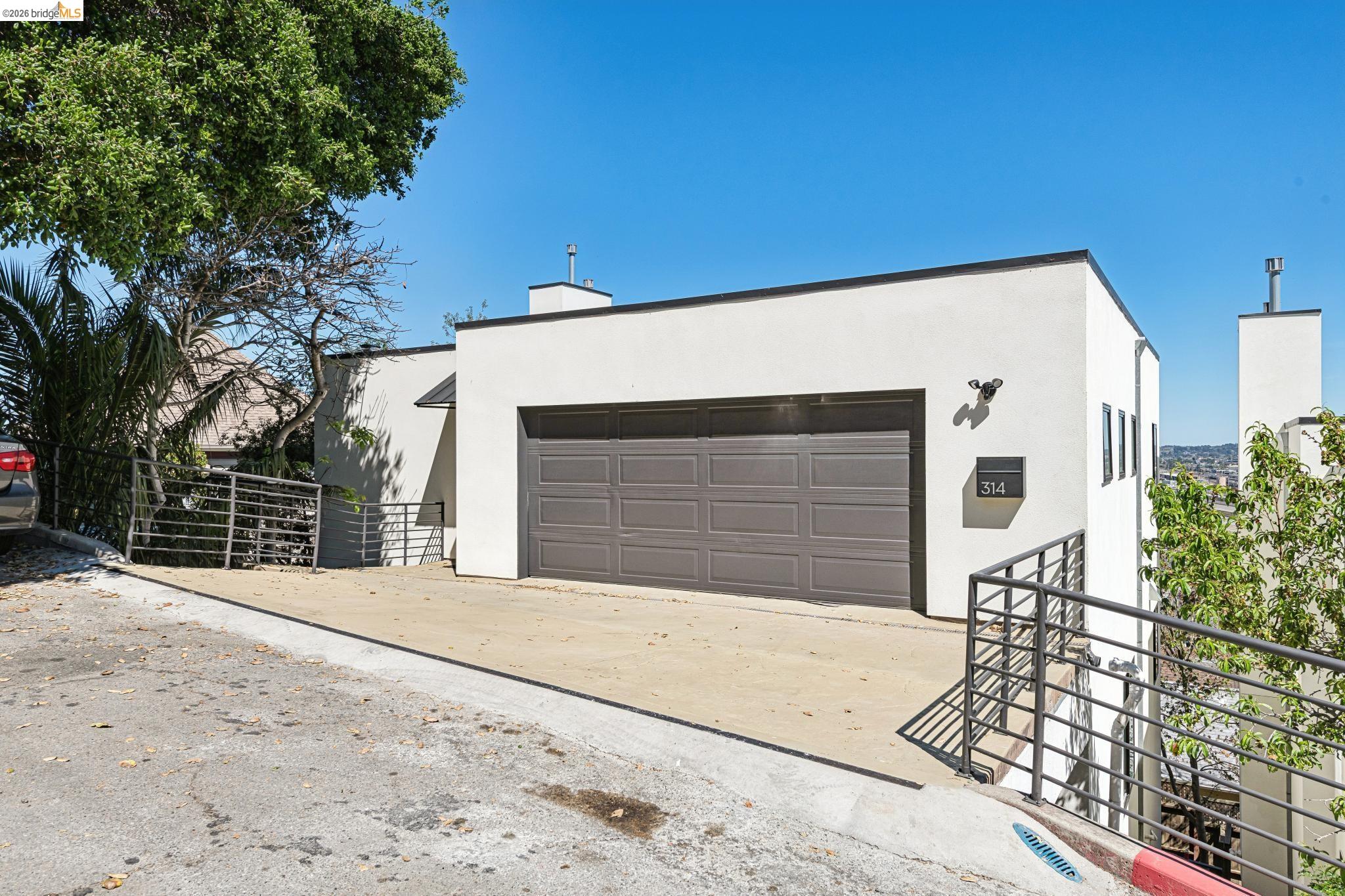 312-314 Golden Gate Ave, Richmond, CA, 94801