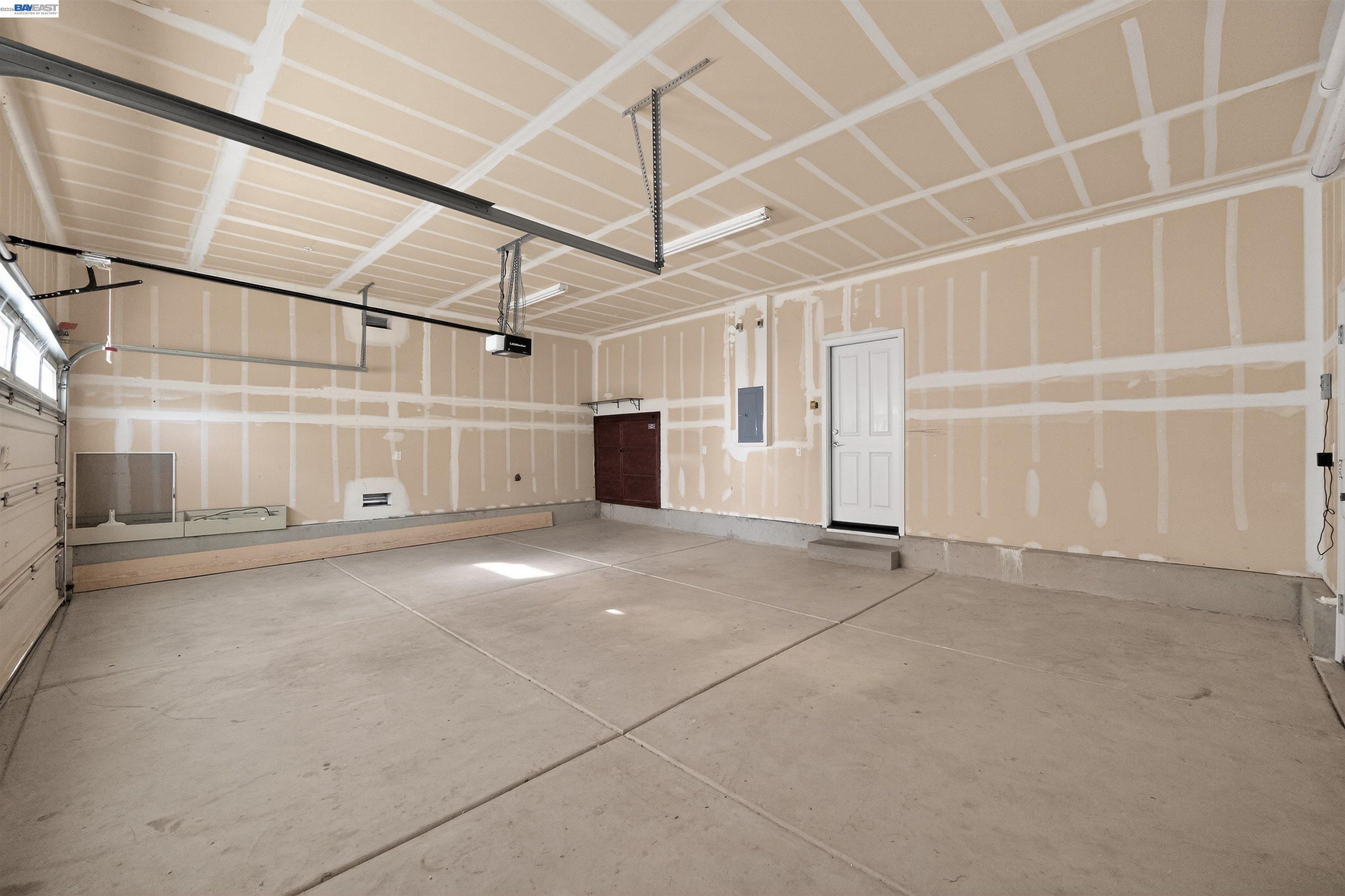 Detail Gallery Image 21 of 22 For 1005 S Fowler Ln, Mountain House,  CA 95391 - 3 Beds | 2/1 Baths