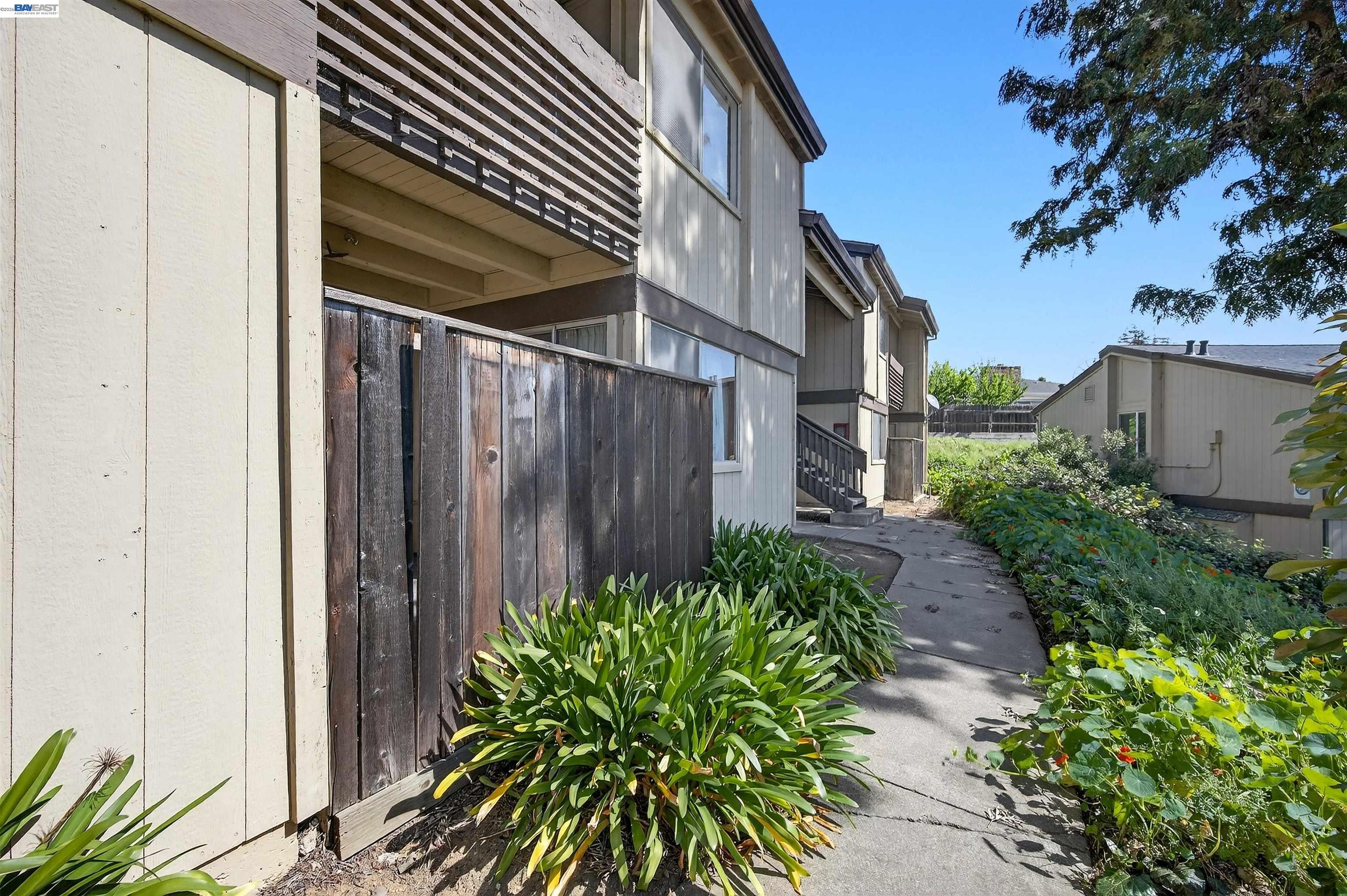 Detail Gallery Image 24 of 24 For 355 Parkview Terrace #B9,  Vallejo,  CA 94589-2378 - 1 Beds | 1 Baths