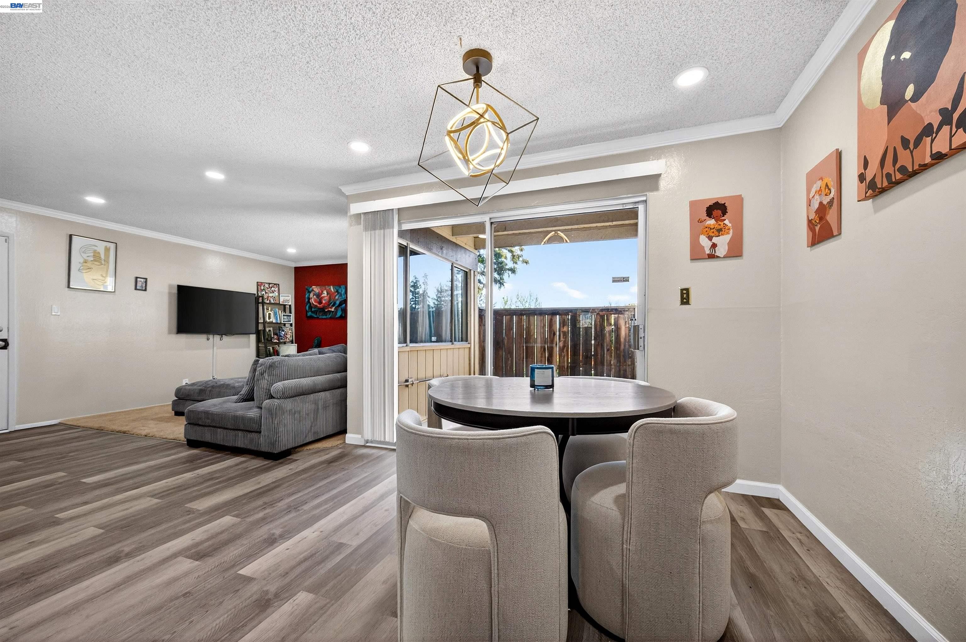 Detail Gallery Image 9 of 24 For 355 Parkview Terrace #B9,  Vallejo,  CA 94589-2378 - 1 Beds | 1 Baths