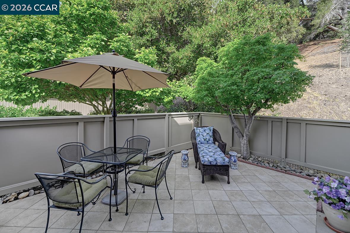 Photo #2: 41128977 Listing: Photo #2