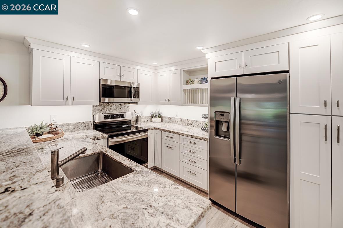 Photo #11: 41128977 Listing: Photo #11