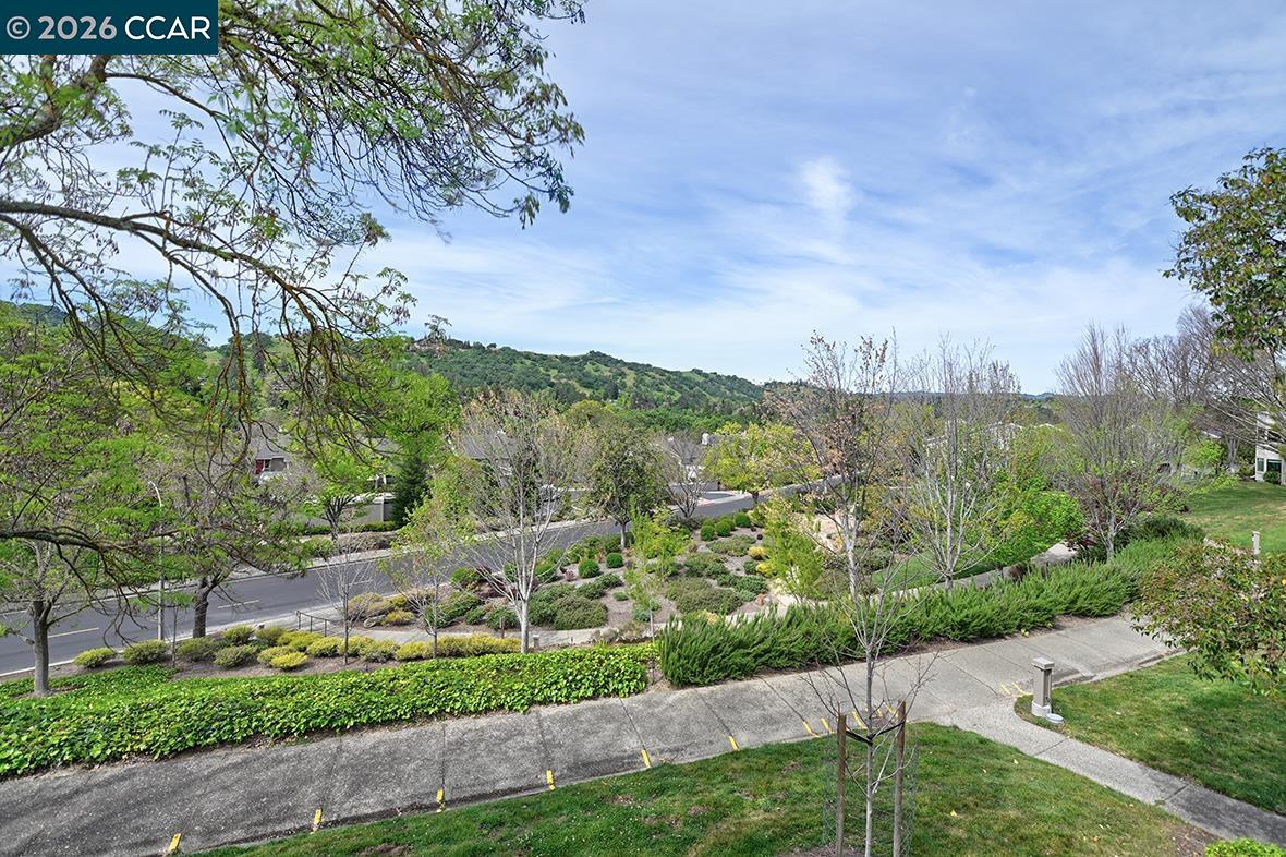 Photo #16: 41128978 Listing: Photo #16