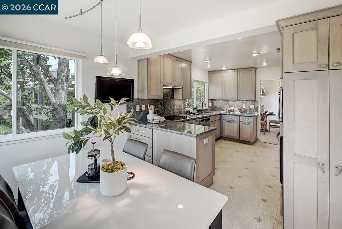 Photo #19: 41128978 Listing: Photo #19