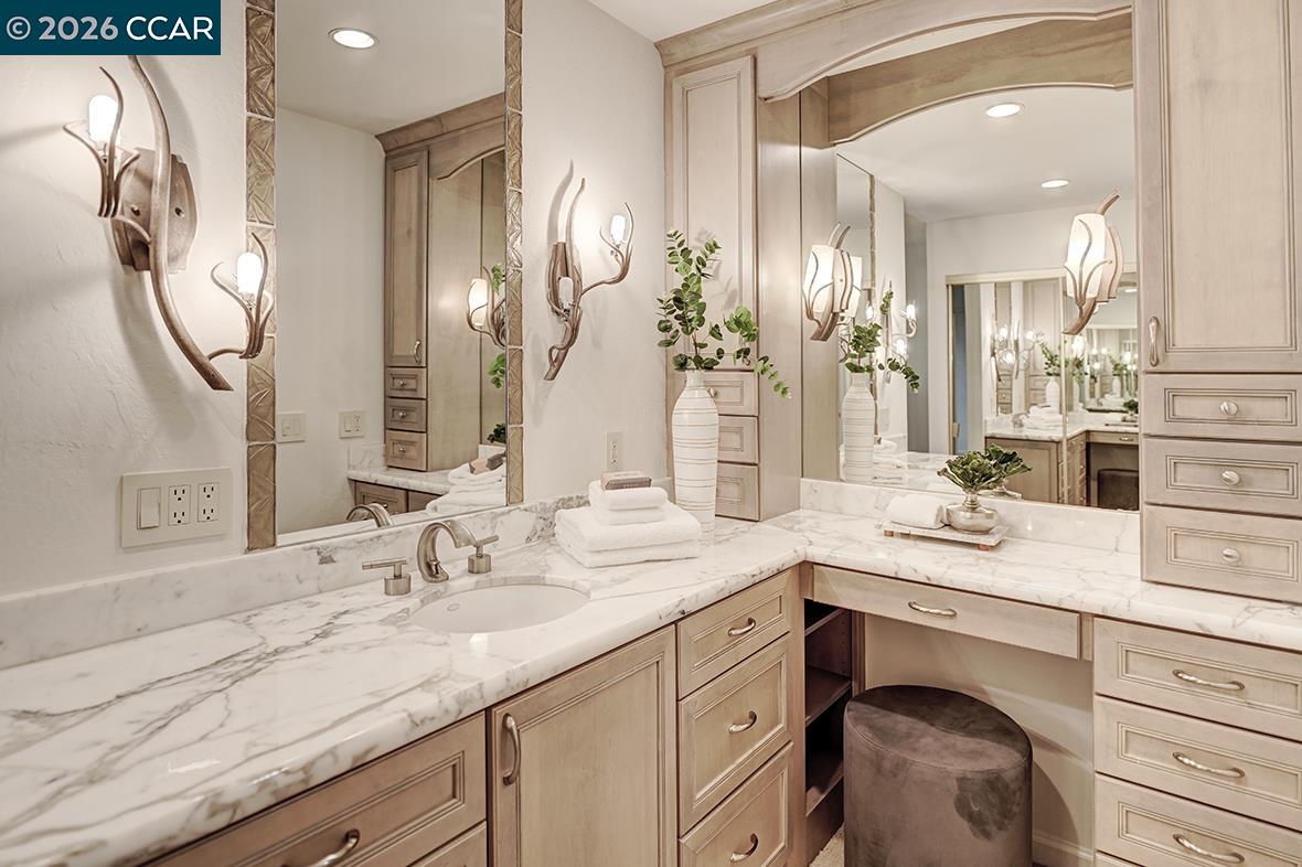 Photo #35: 41128978 Listing: Photo #35