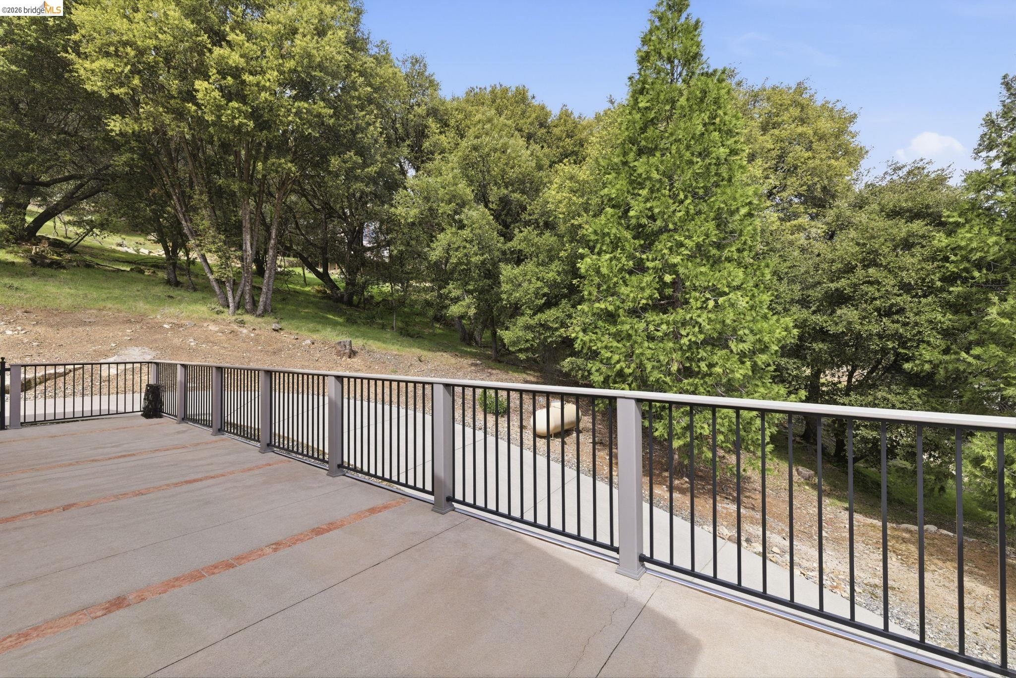 Detail Gallery Image 20 of 32 For 21955 Fallview Drive, Sonora,  CA 95370 - 3 Beds | 2 Baths