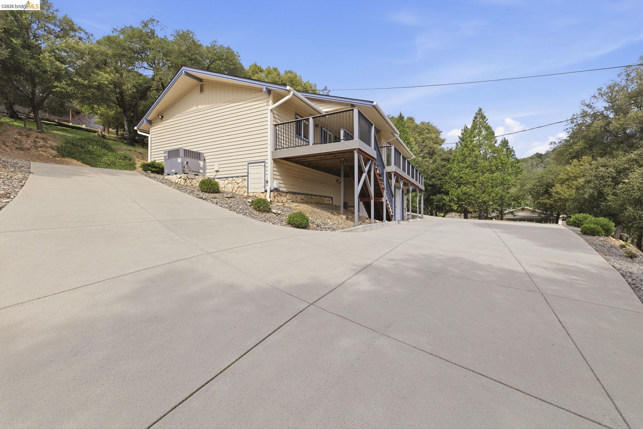 Detail Gallery Image 25 of 32 For 21955 Fallview Drive, Sonora,  CA 95370 - 3 Beds | 2 Baths