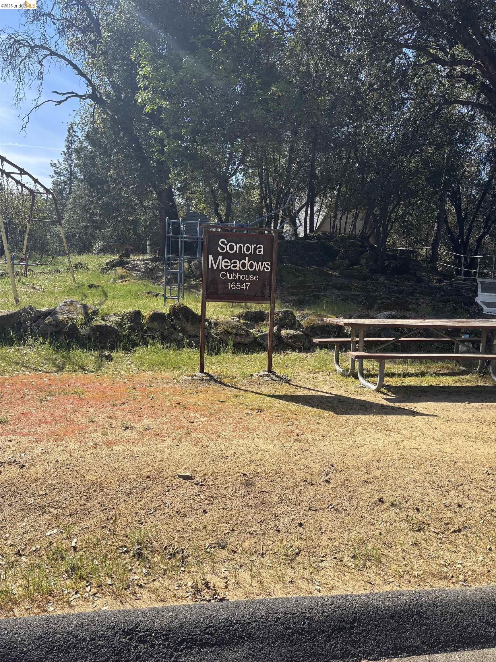 Detail Gallery Image 31 of 32 For 21955 Fallview Drive, Sonora,  CA 95370 - 3 Beds | 2 Baths