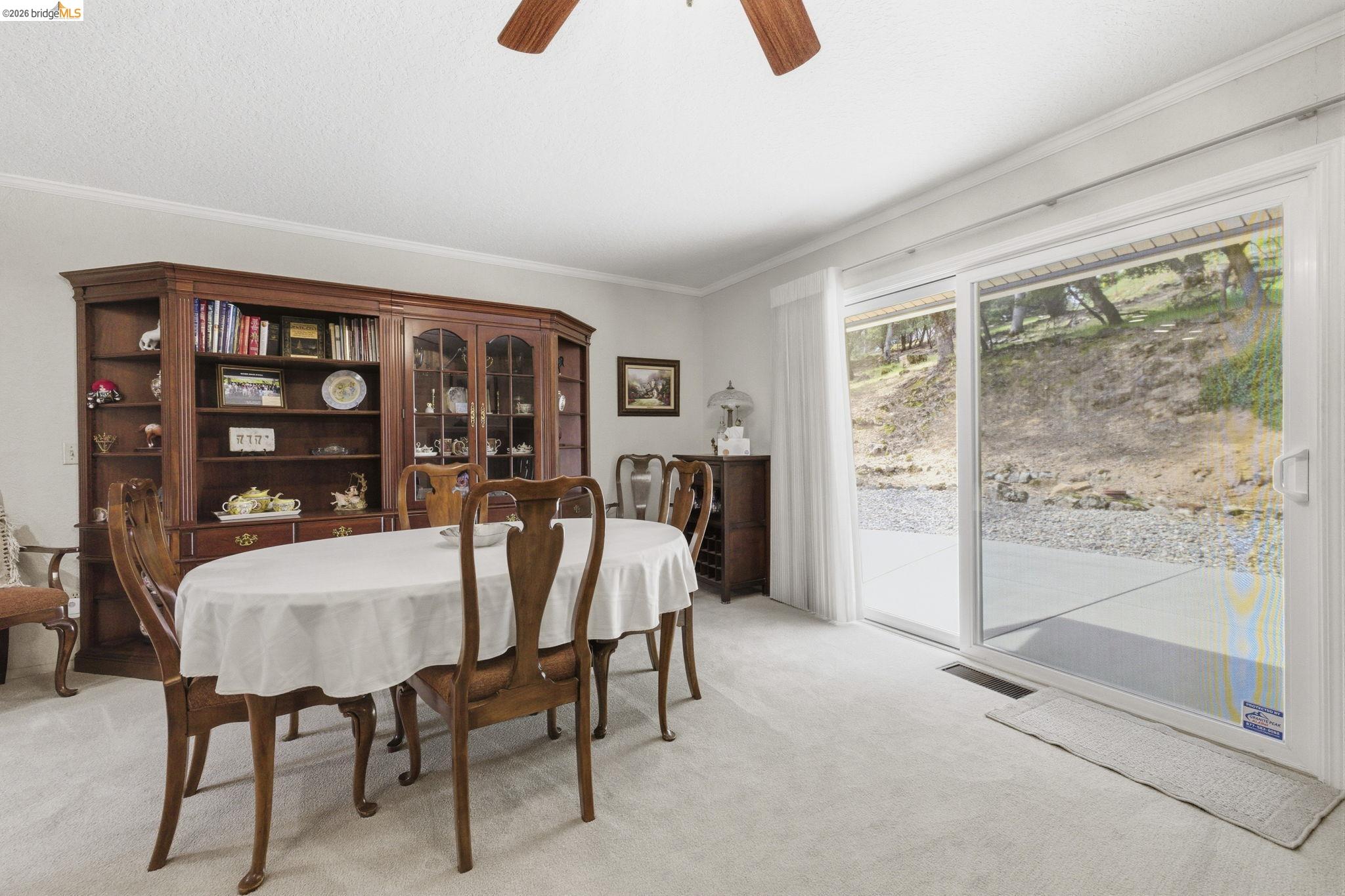 Detail Gallery Image 7 of 32 For 21955 Fallview Drive, Sonora,  CA 95370 - 3 Beds | 2 Baths