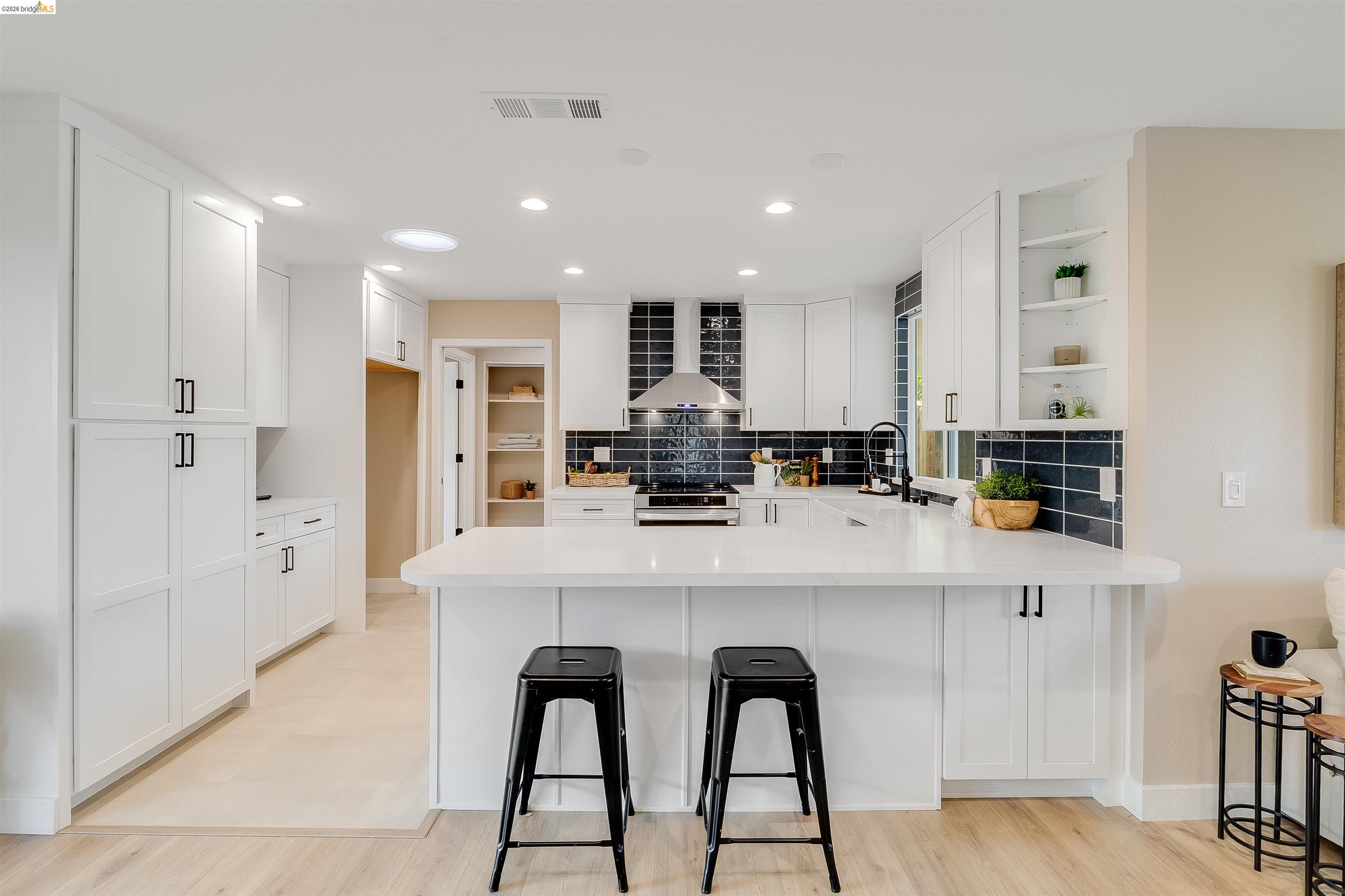 Detail Gallery Image 13 of 59 For 3015 Stevenson St, Pittsburg,  CA 94565 - 4 Beds | 2 Baths