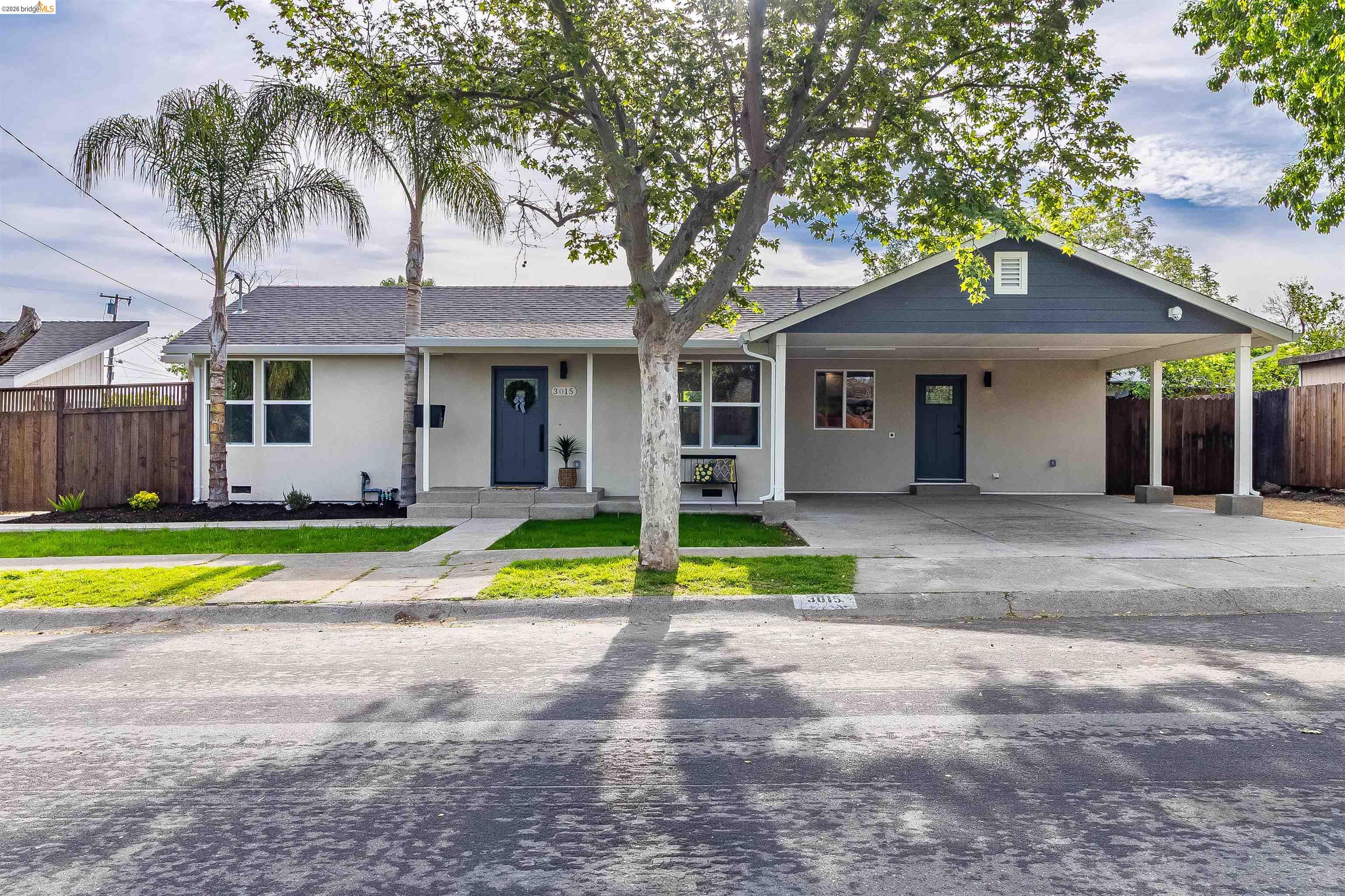 Detail Gallery Image 3 of 59 For 3015 Stevenson St, Pittsburg,  CA 94565 - 4 Beds | 2 Baths